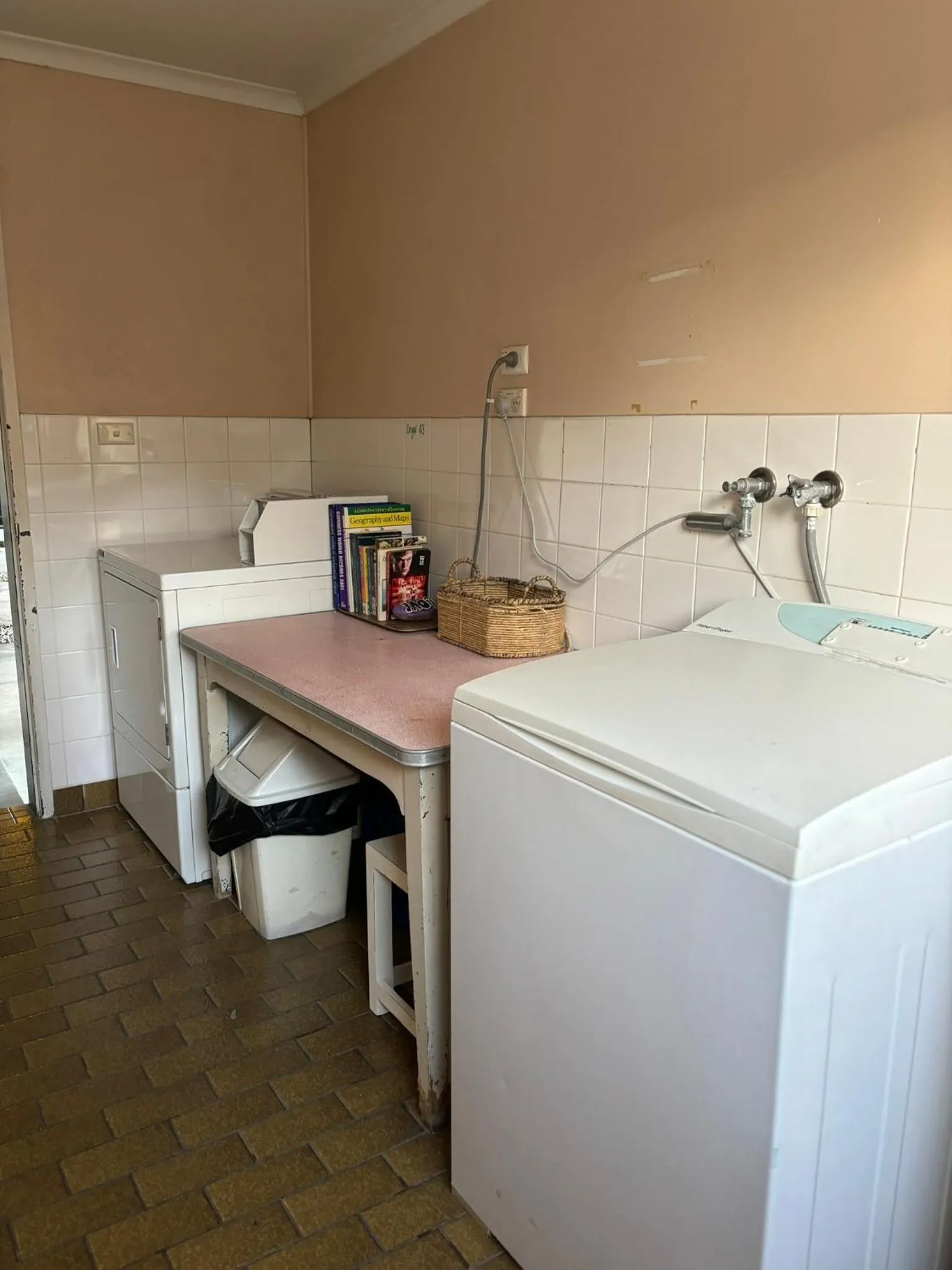 laundry in Mackay Motor Inn