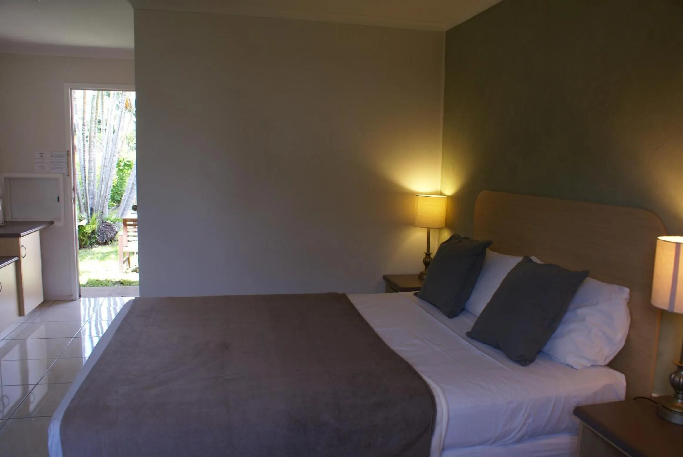 Bed in Mackay Motor Inn