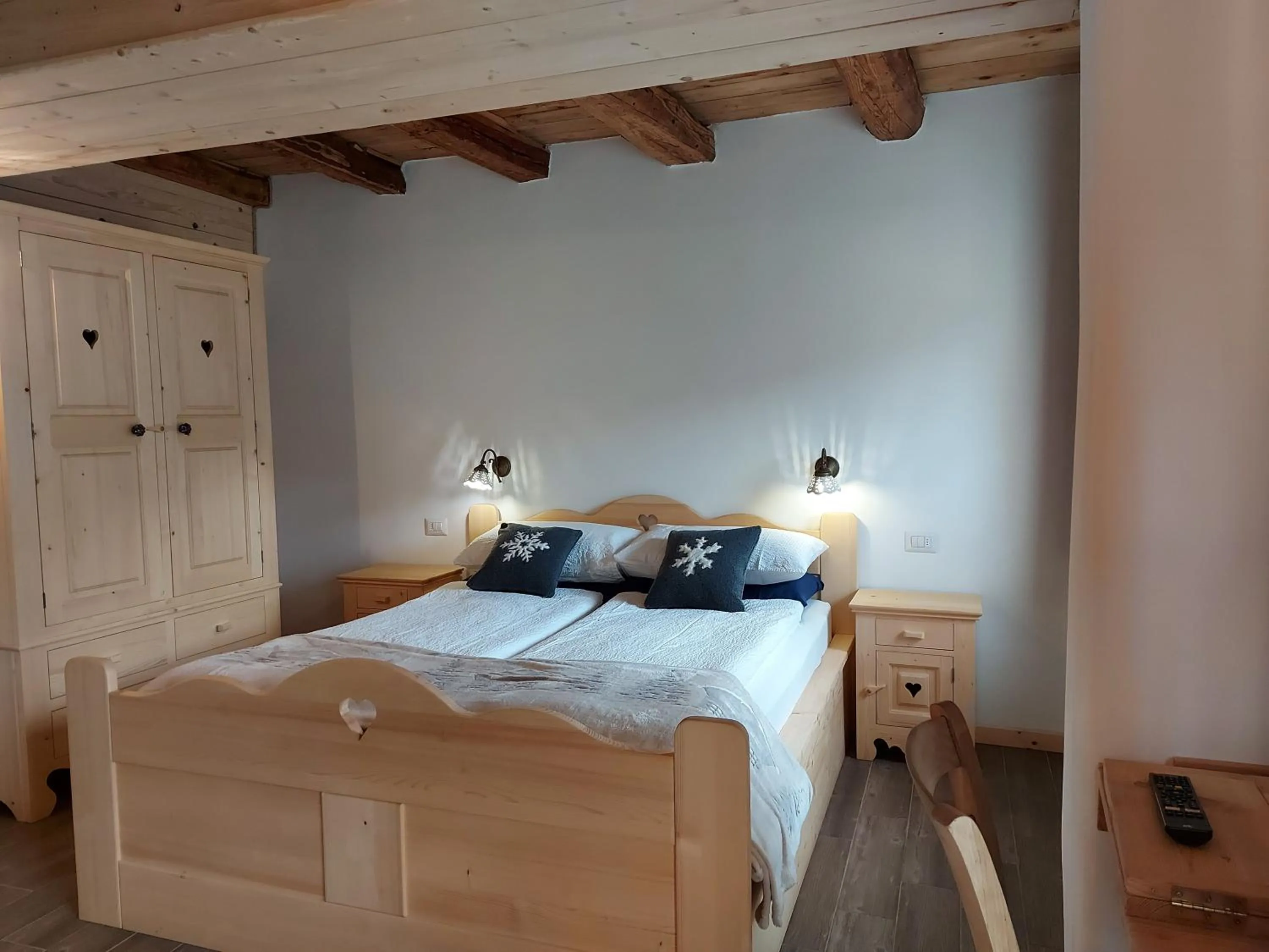 Photo of the whole room, Bed in B&B SognoInCadore