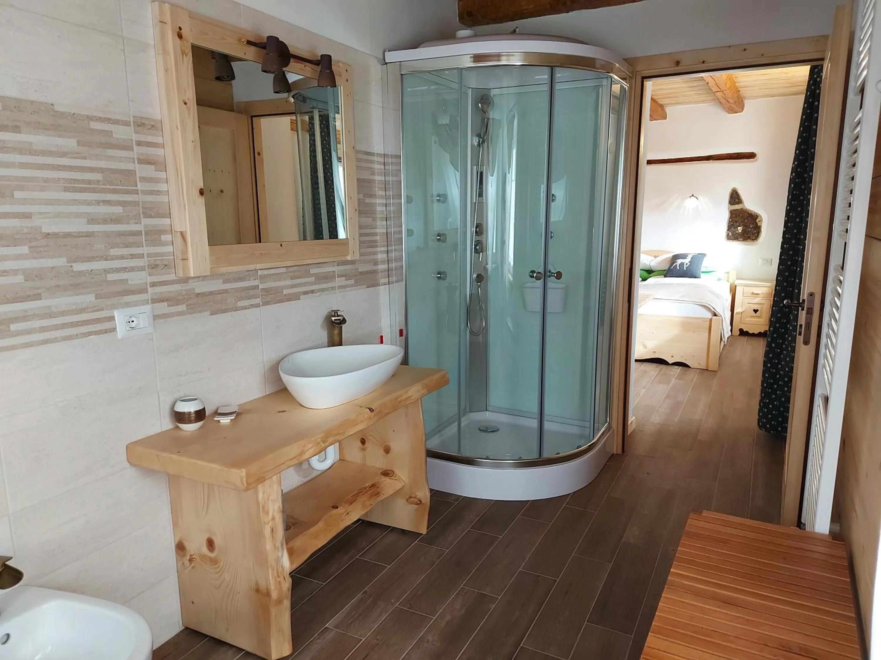 Shower in B&B SognoInCadore