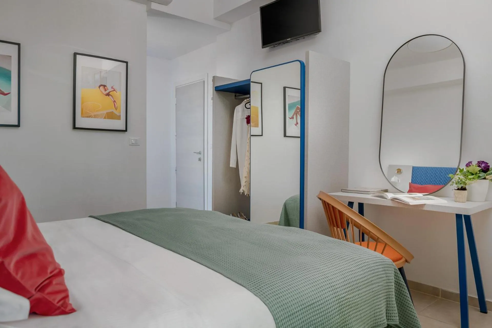 Bed in Hotel Rainbow ***S