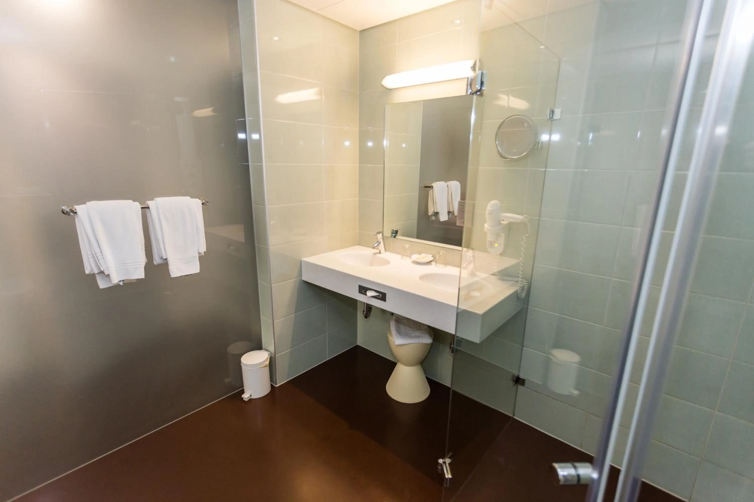 Bathroom in Sorell Business Hotel Ador Bern