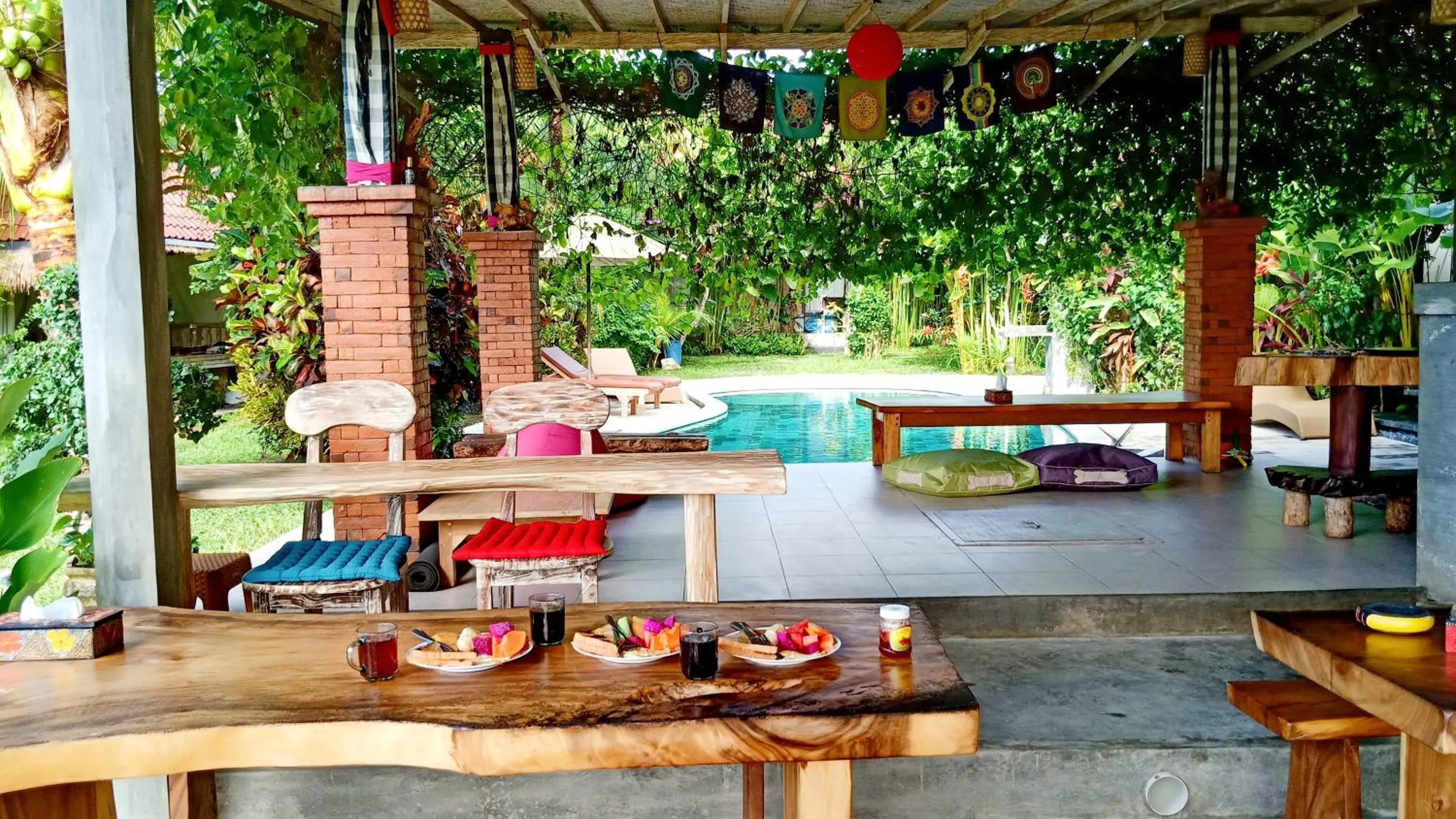 Budget Triple Room in Baliwid Villa Ubud