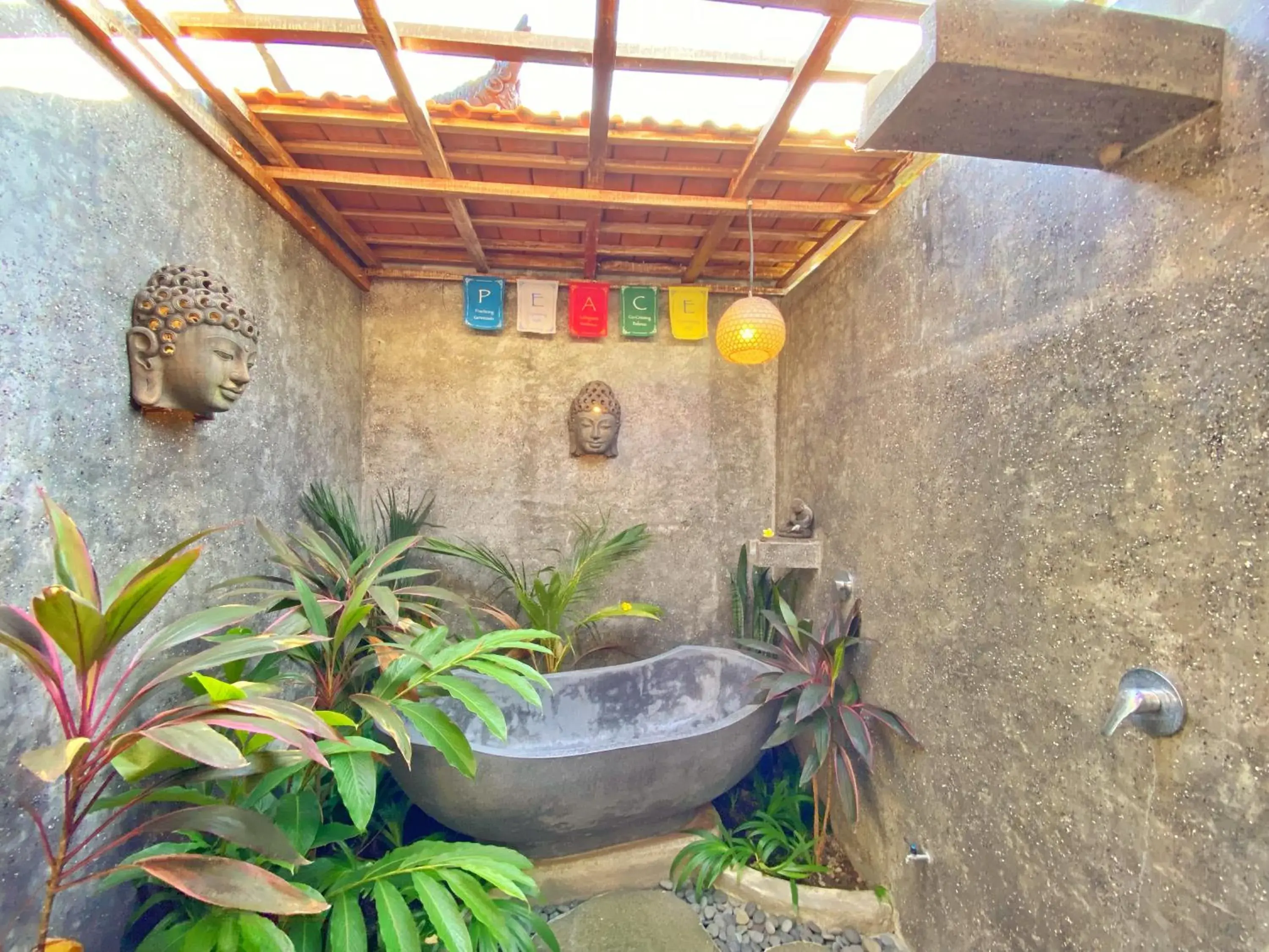 Deluxe Family Room in Baliwid Villa Ubud Deluxe Family Room in Baliwid Villa Ubud