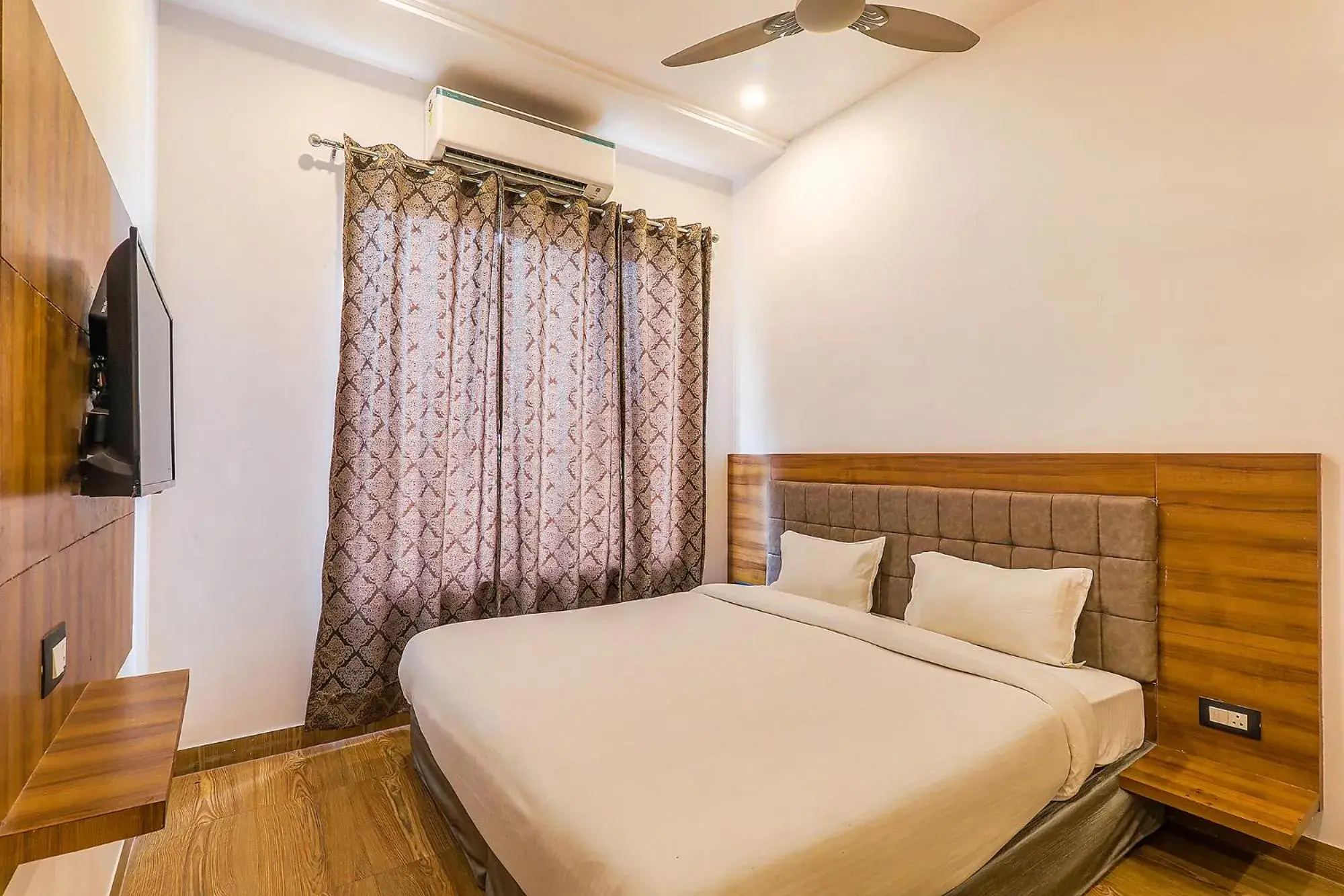 Bed in FabExpress Global Inn New Bed in FabExpress Global Inn New