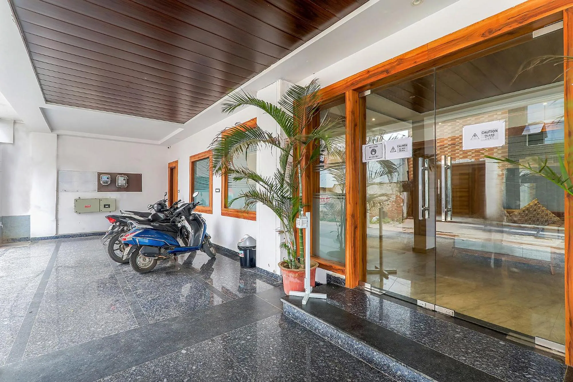 Parking in FabExpress Global Inn New