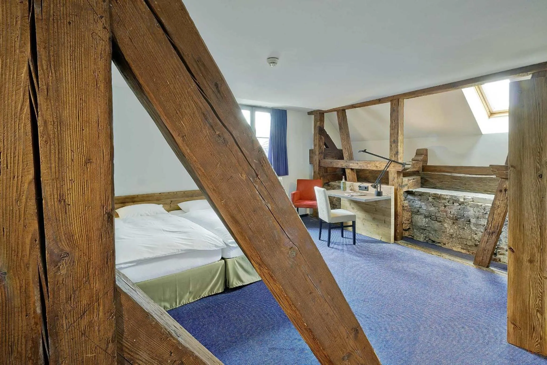 Photo of the whole room, Bed in Boutique-Hotel Rüden