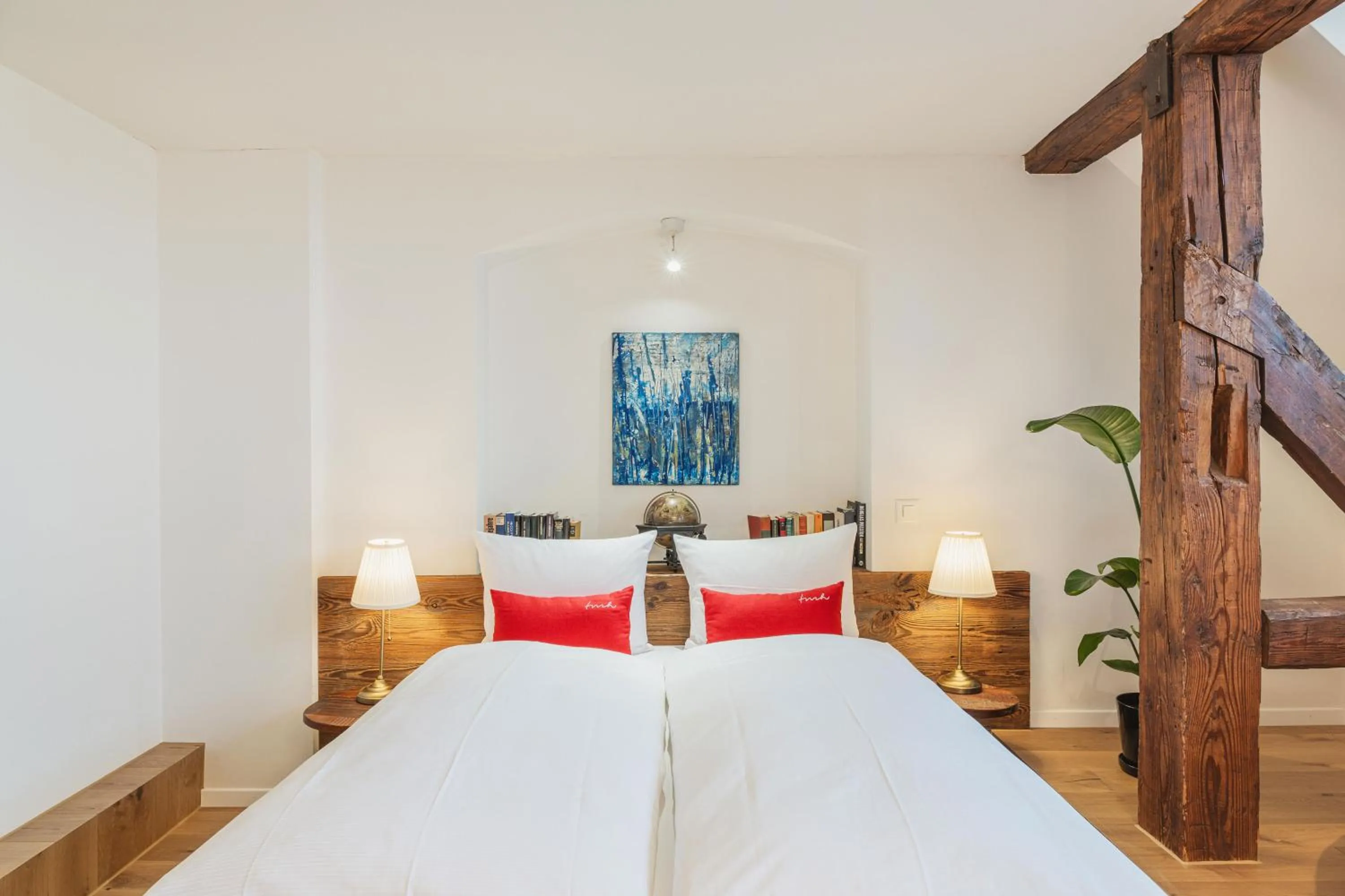 Bed in Tailormade Hotel RÜDEN Schaffhausen