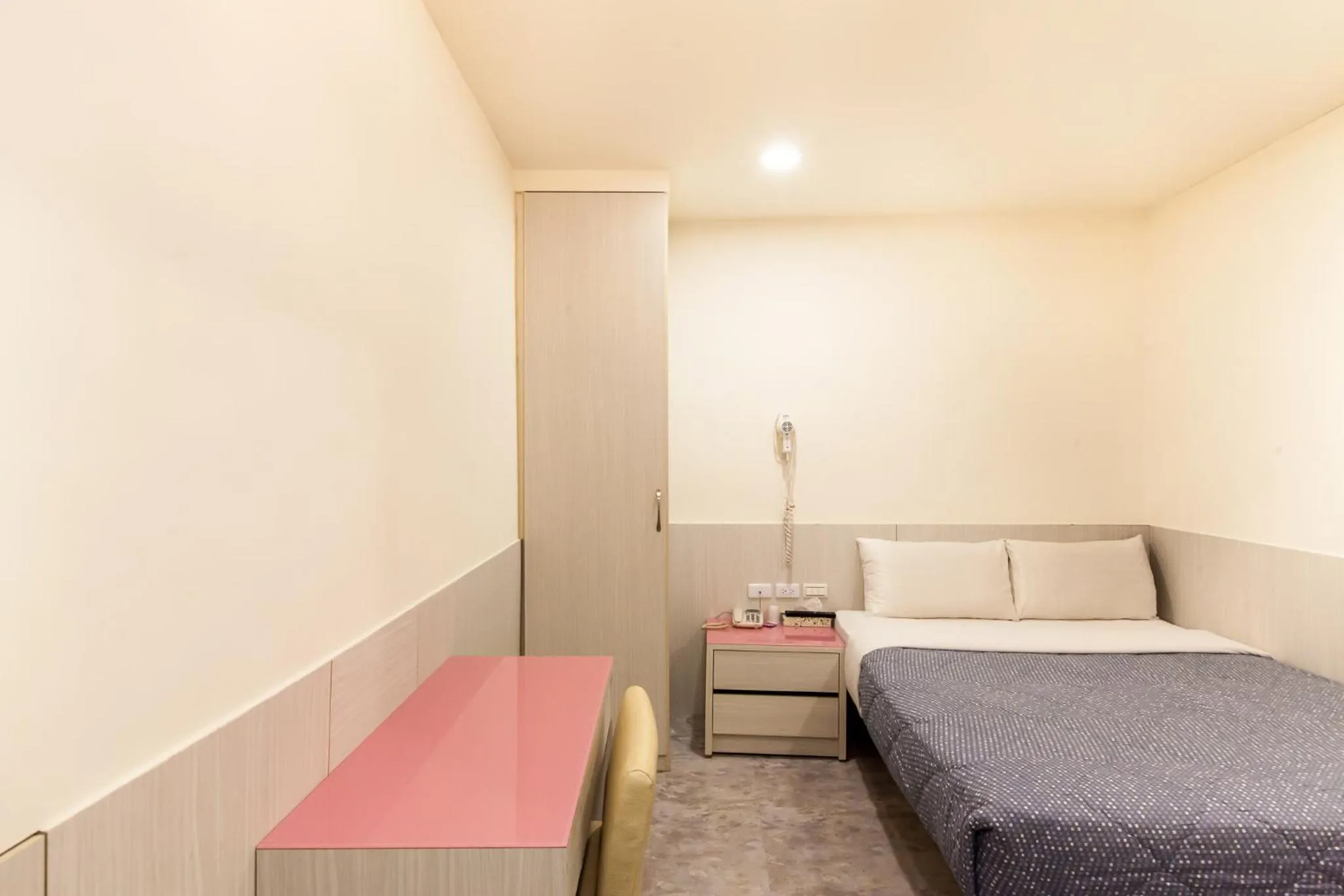 Bed in Ruei Gung Business Hotel Kaohsiung