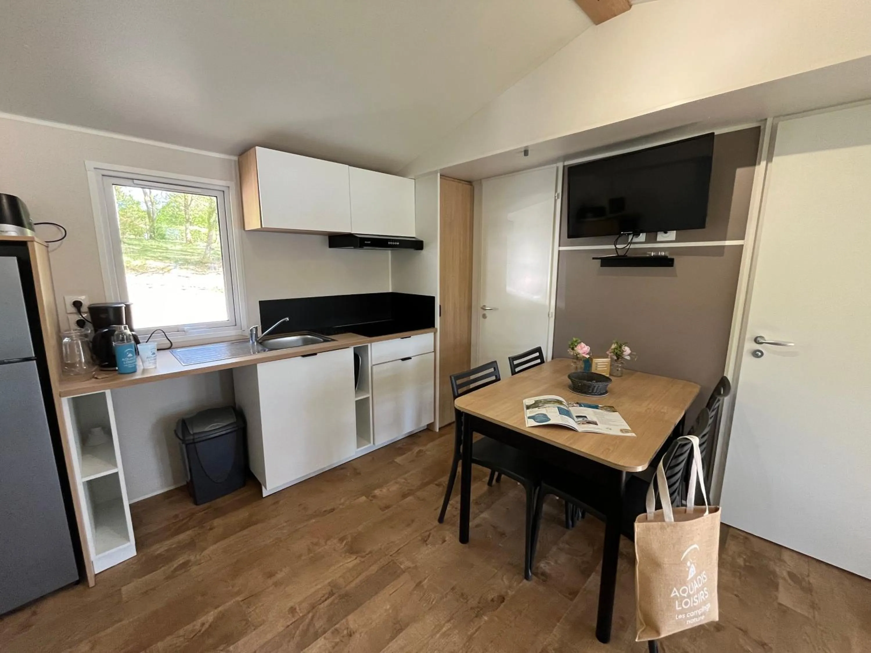 Dining area in Camping de Matour