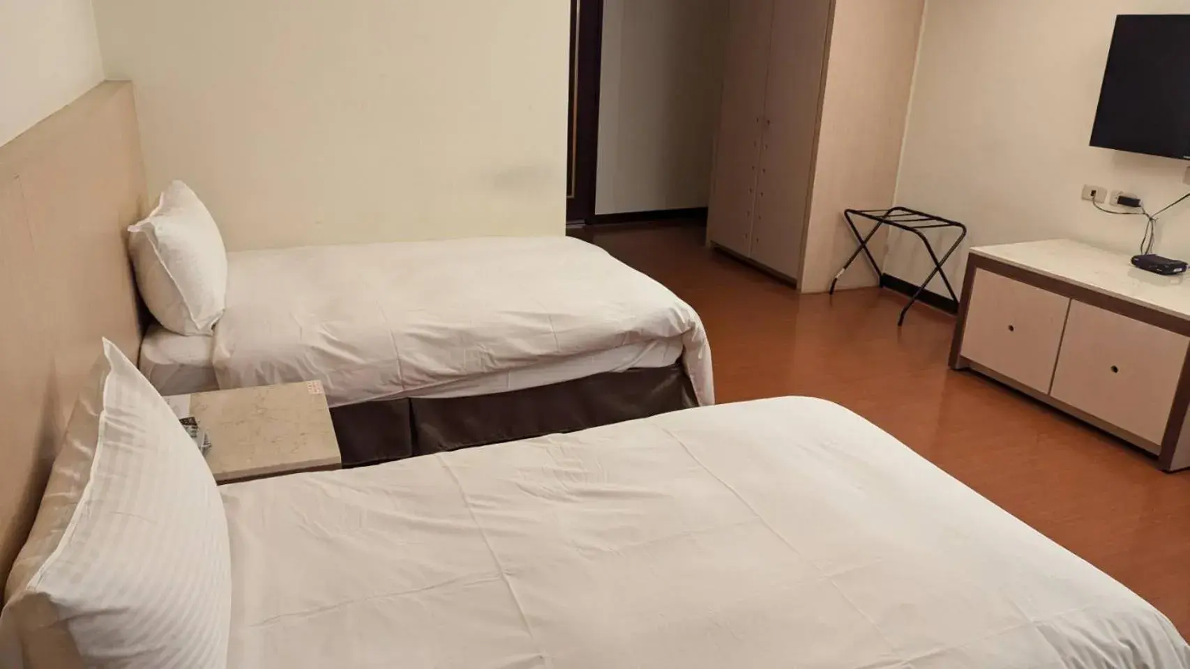 Bed in Waugh Den Business Hotel Bed in Waugh Den Business Hotel