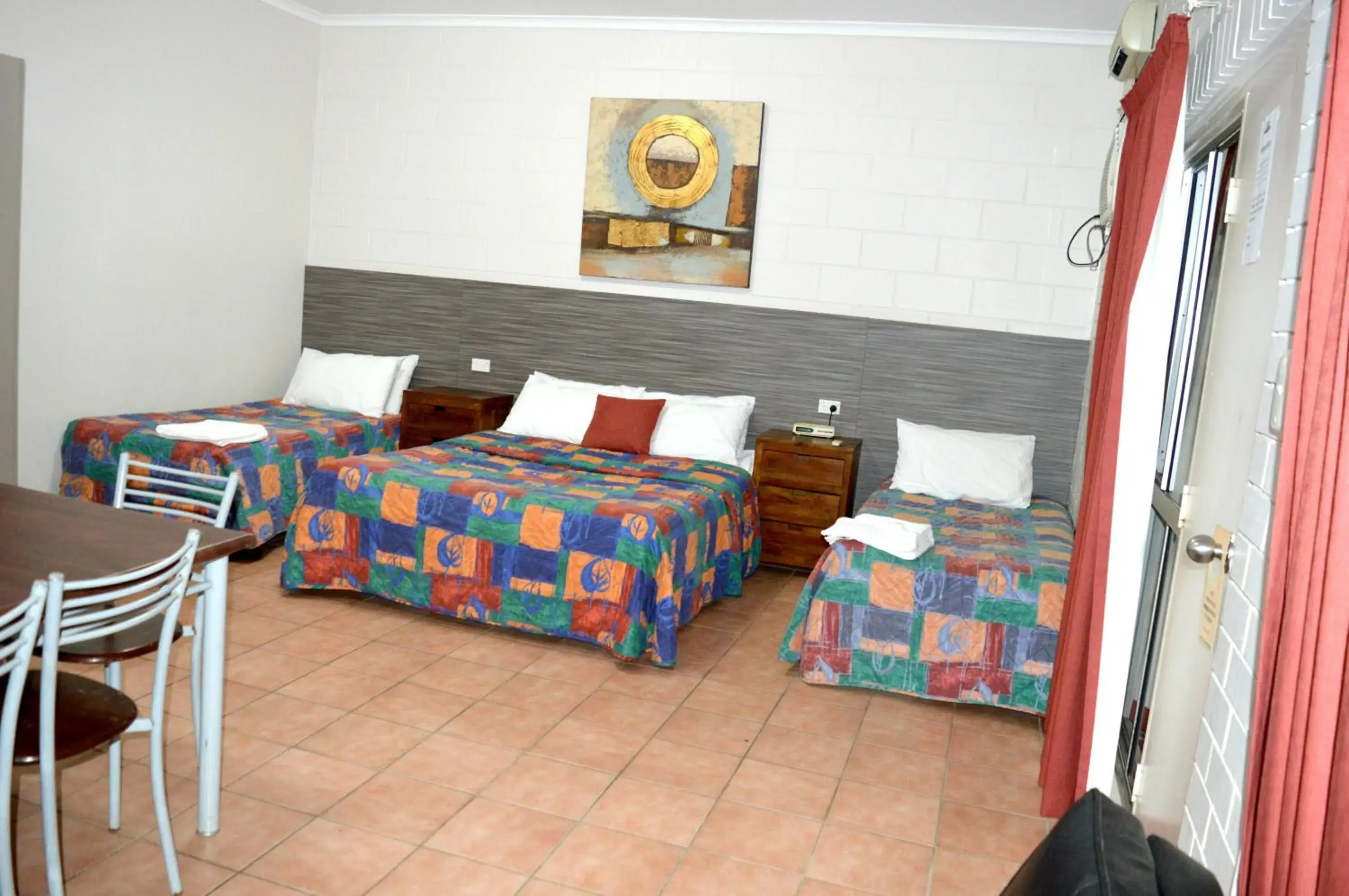 Family Suite in Mid City Motor Inn Family Suite in Mid City Motor Inn