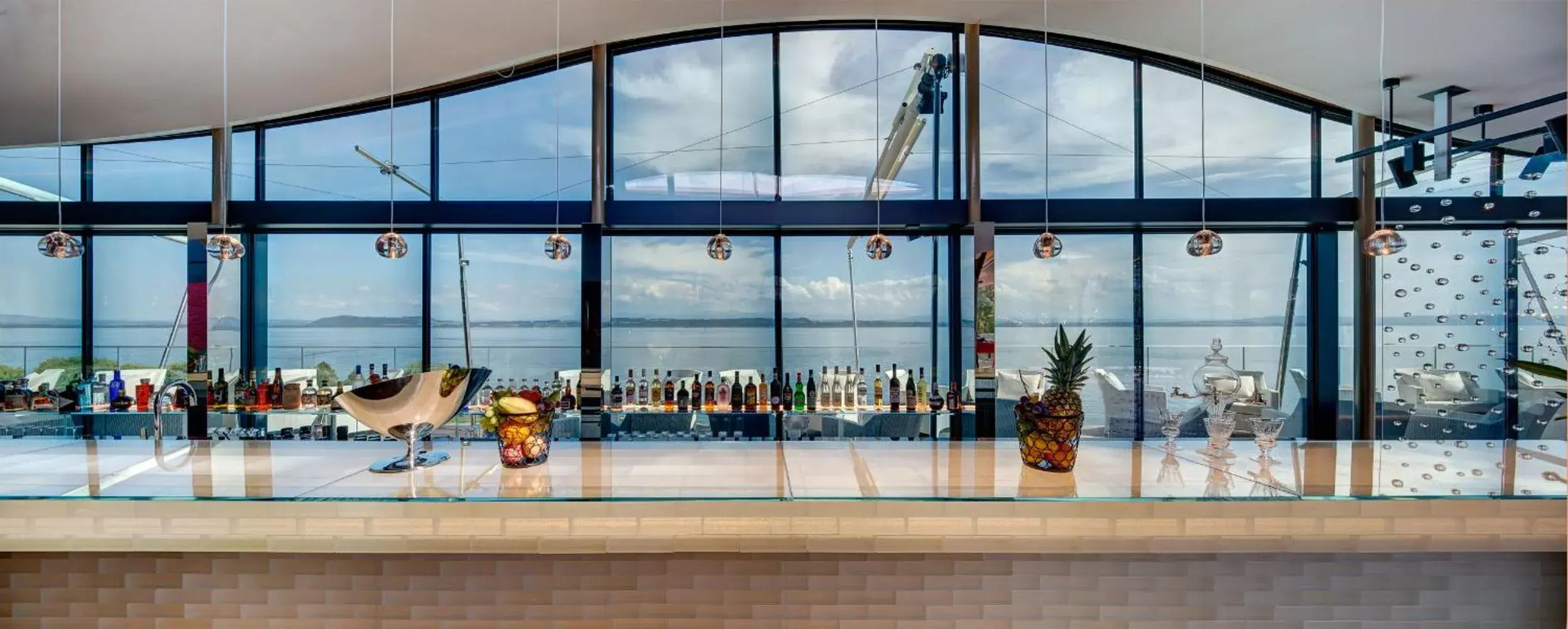 Restaurant/places to eat in Hotel Beaulac Restaurant/places to eat in Hotel Beaulac