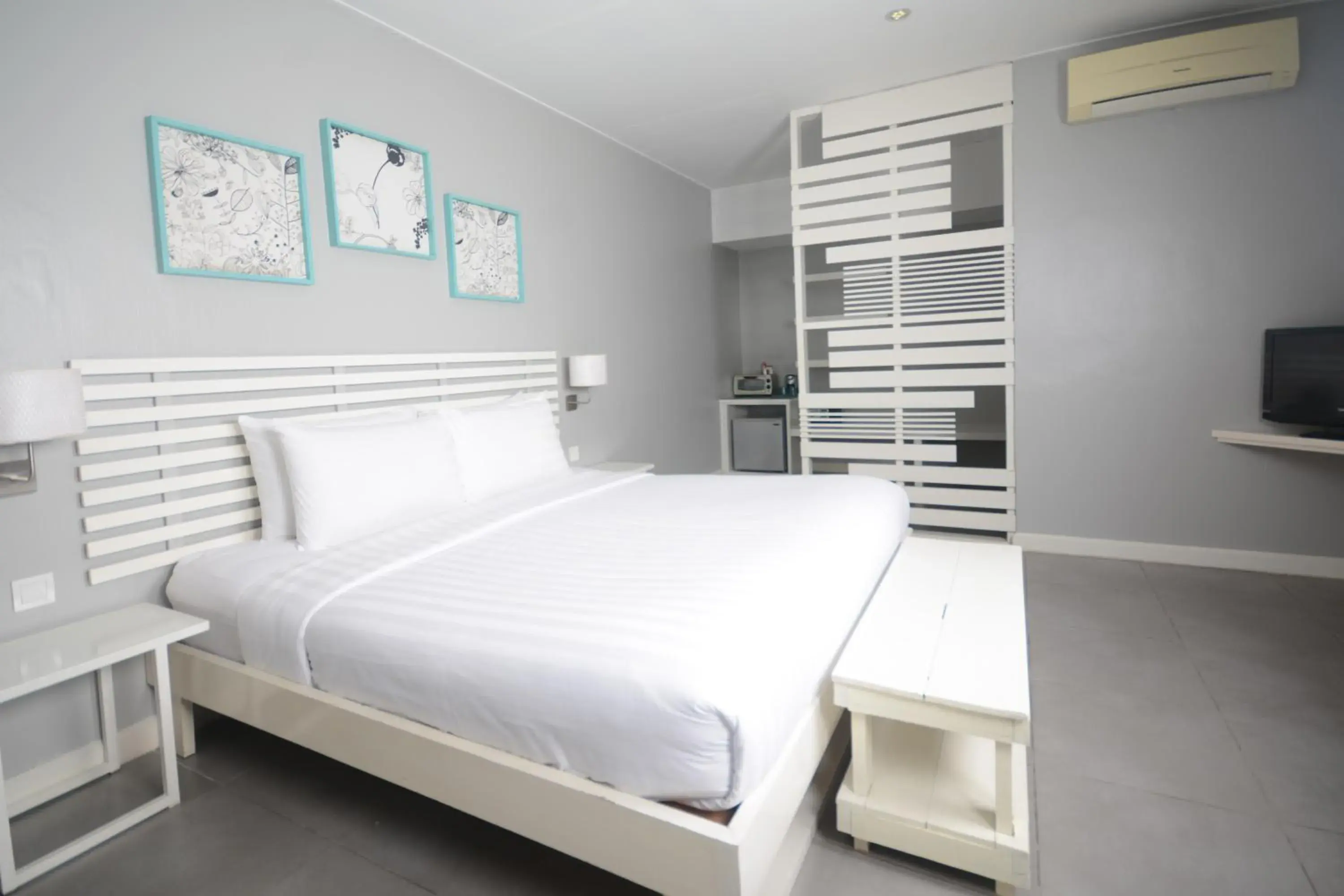 TV and multimedia, Bed in La Pari-Pari TV and multimedia, Bed in La Pari-Pari