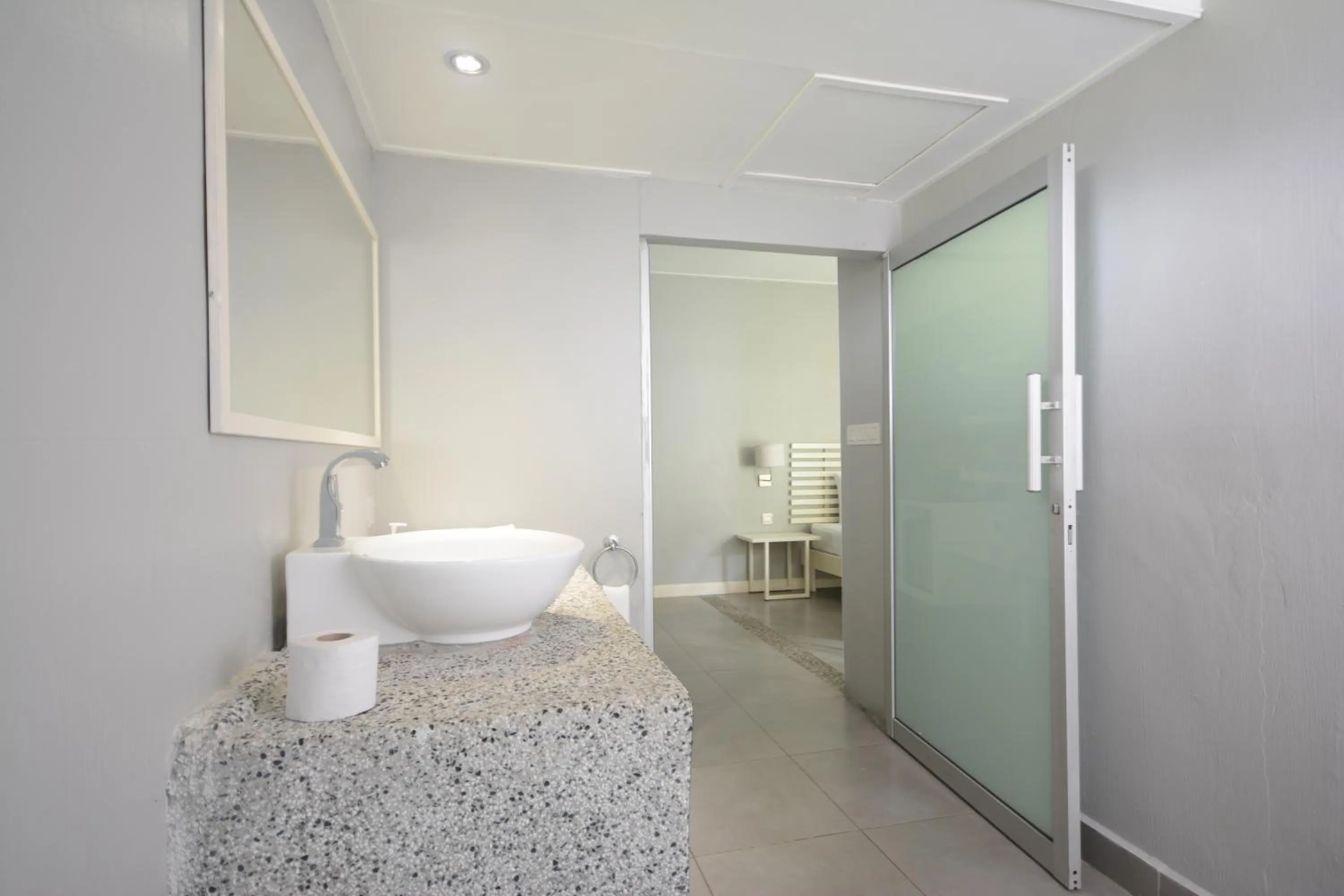 Bathroom in La Pari-Pari