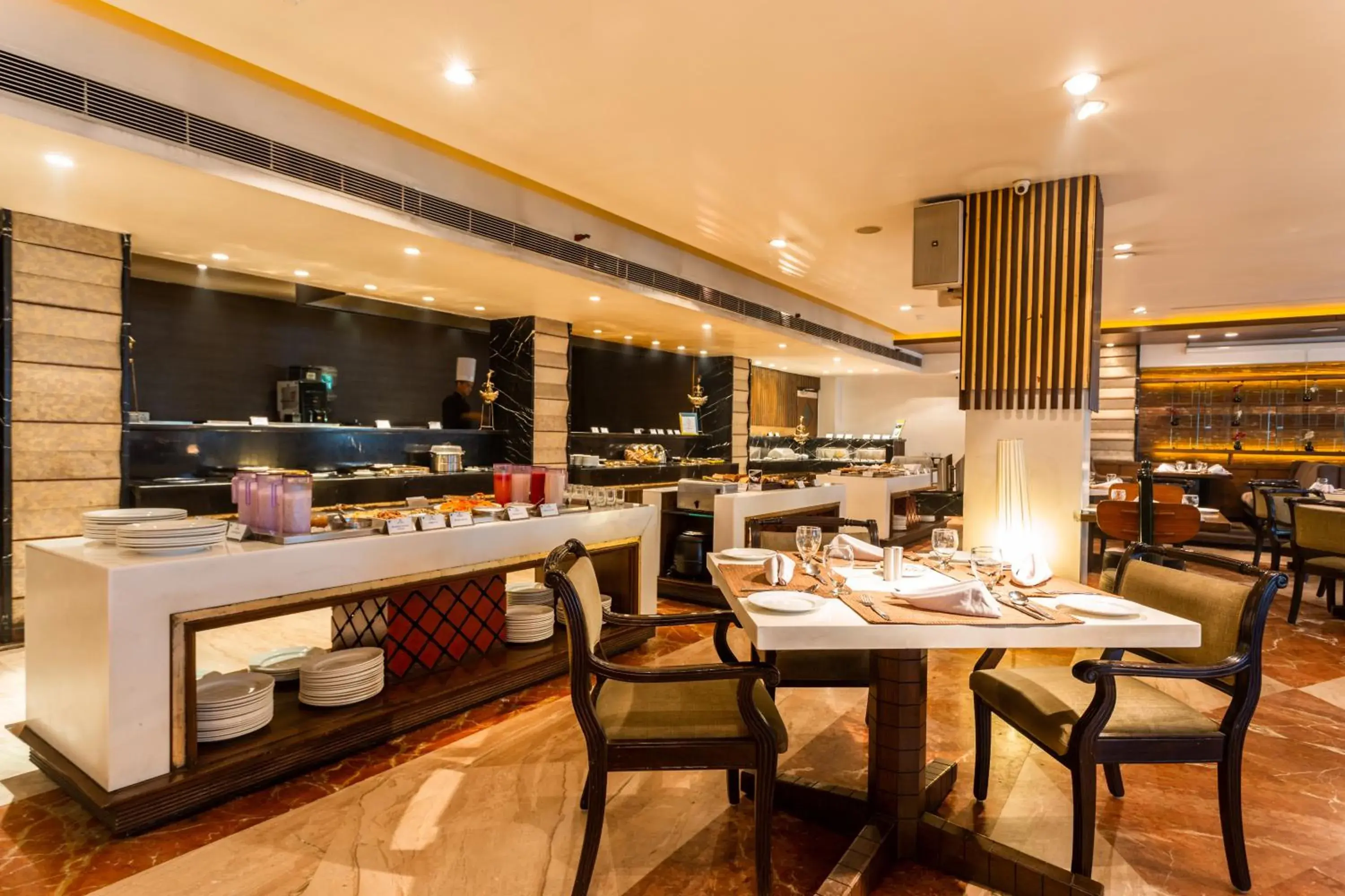 Restaurant/places to eat in The Maya Hotel Restaurant/places to eat in The Maya Hotel