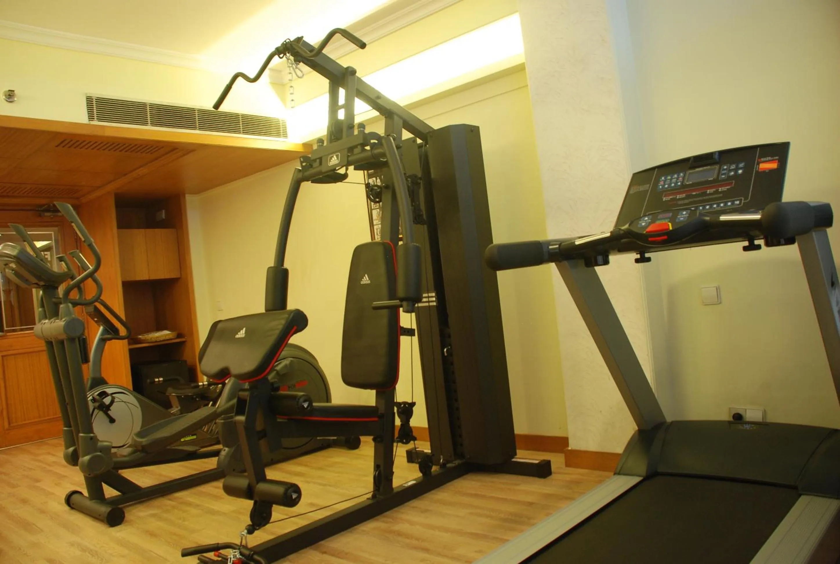 Fitness centre/facilities in The Maya Hotel