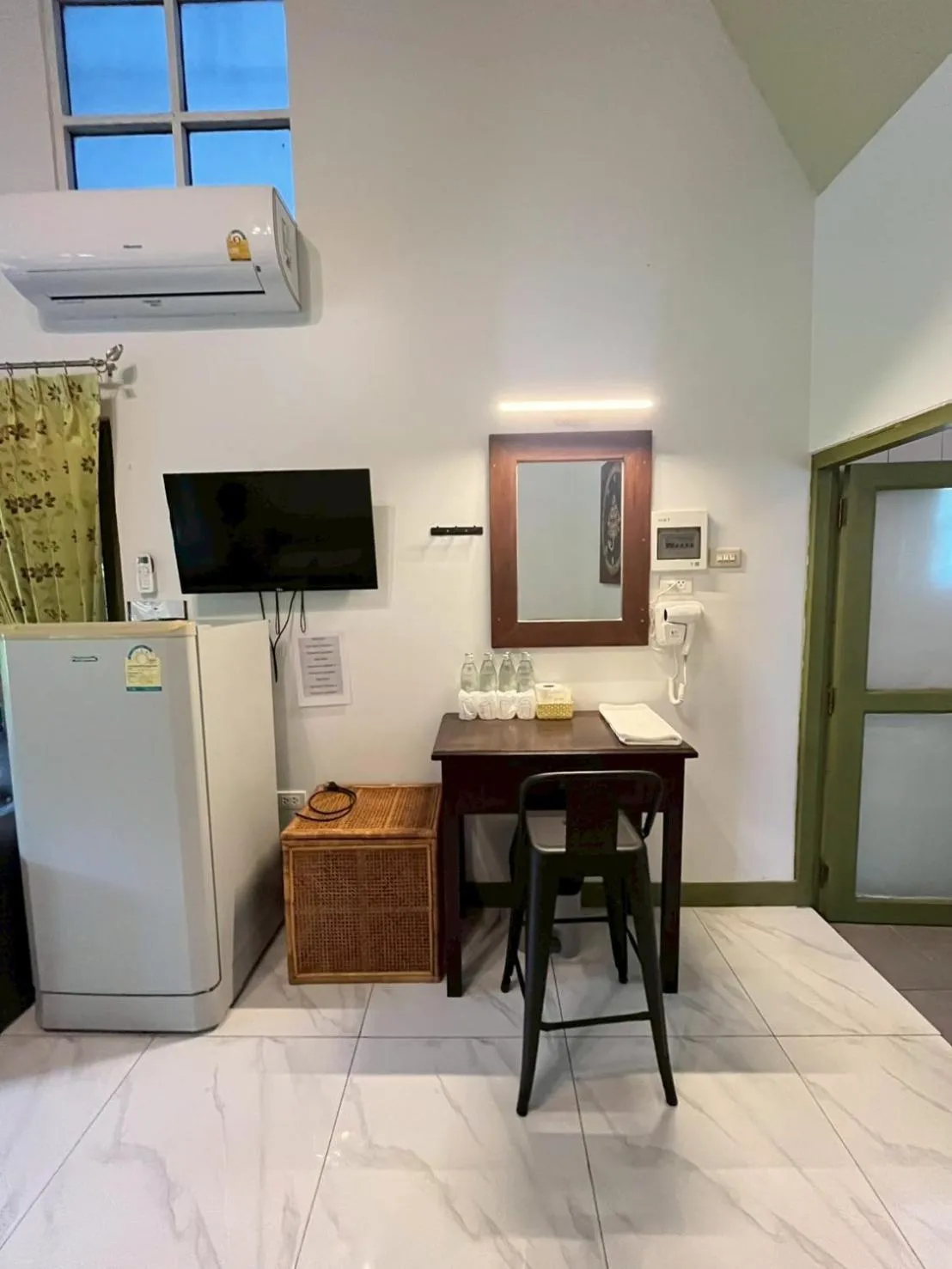 Photo of the whole room in Pai Panalee The Nature Boutique Hotel