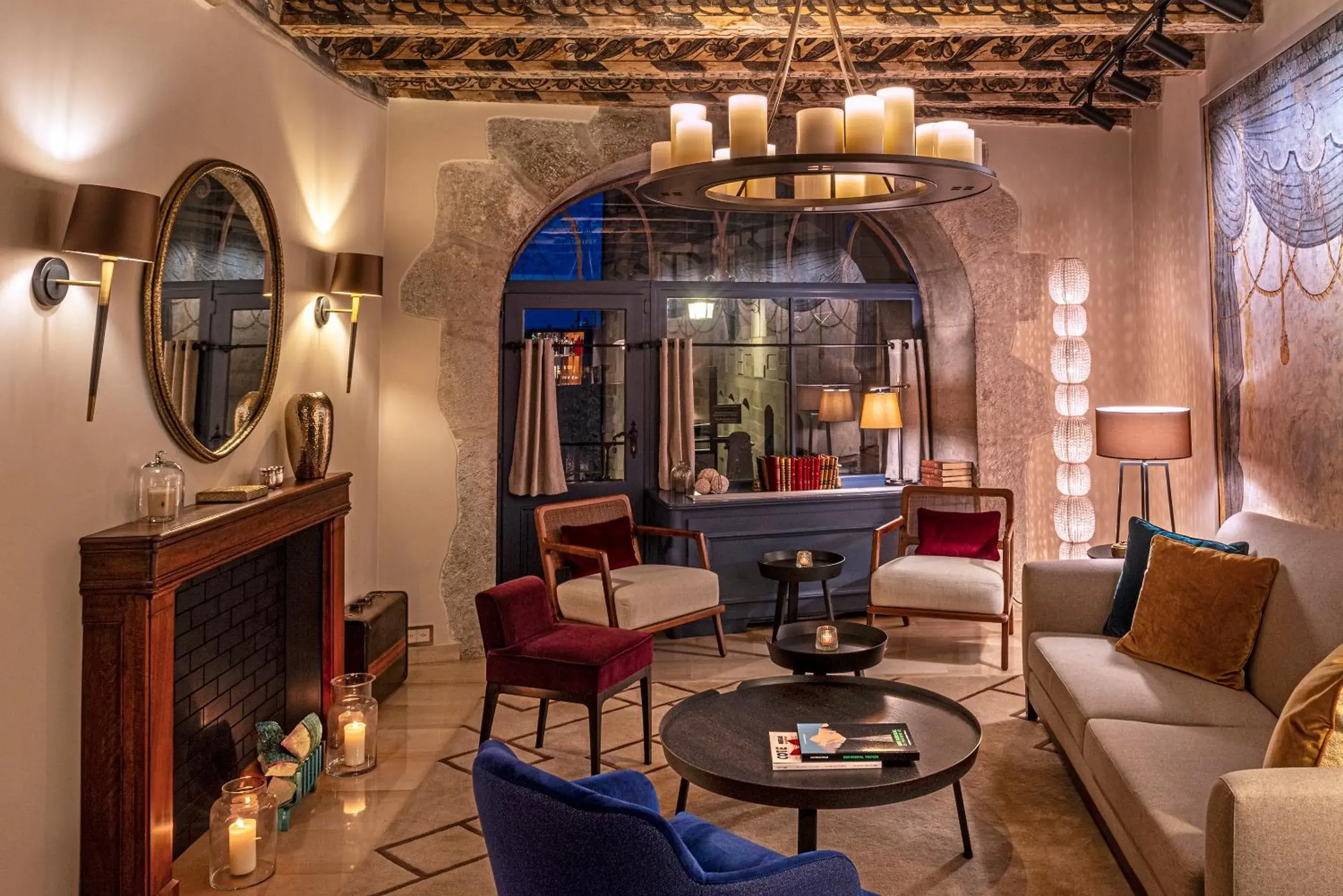 Lounge or bar in Hôtel Les Armures Lounge or bar in Hôtel Les Armures