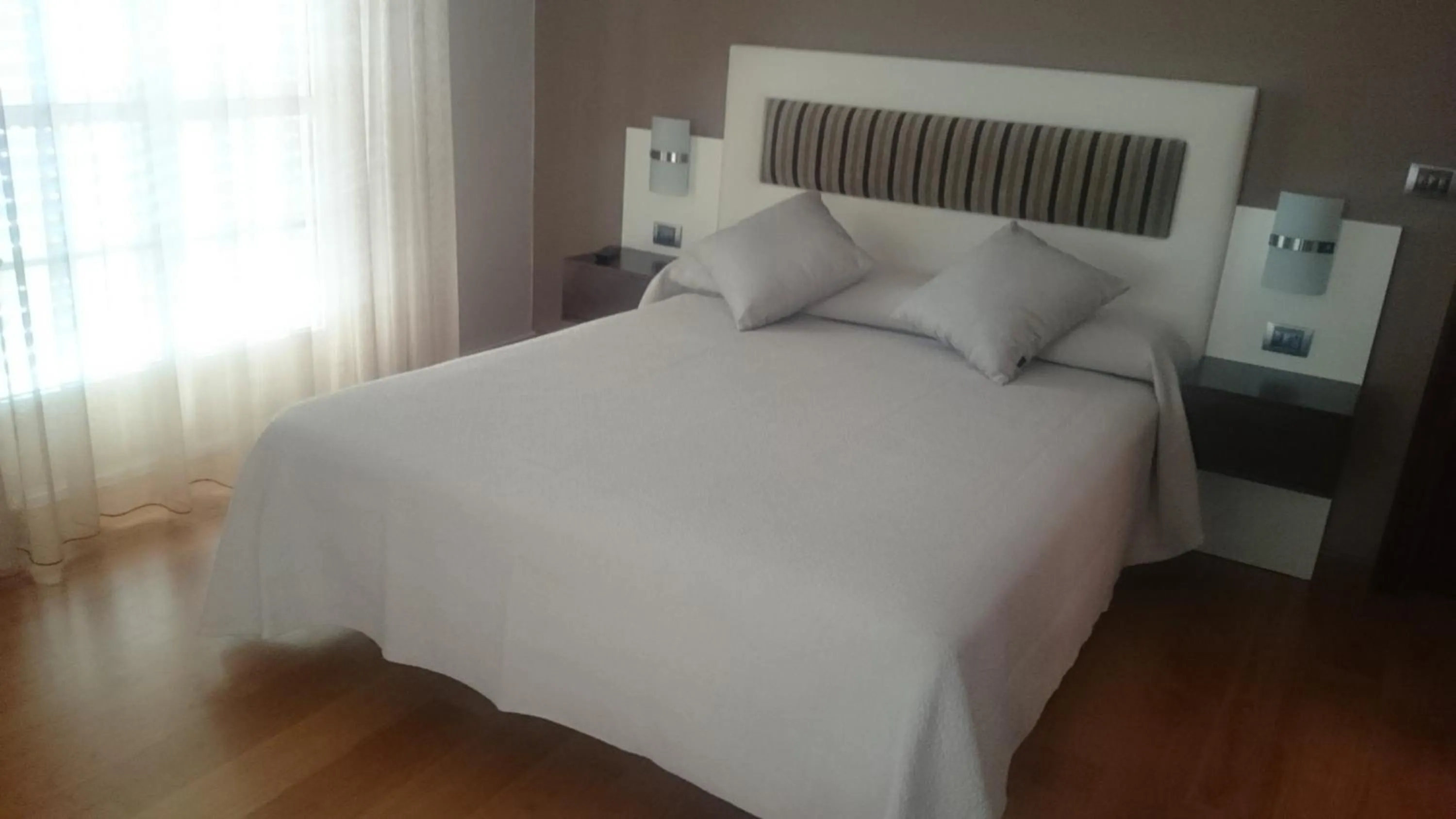 Bed in Hotel El Millón