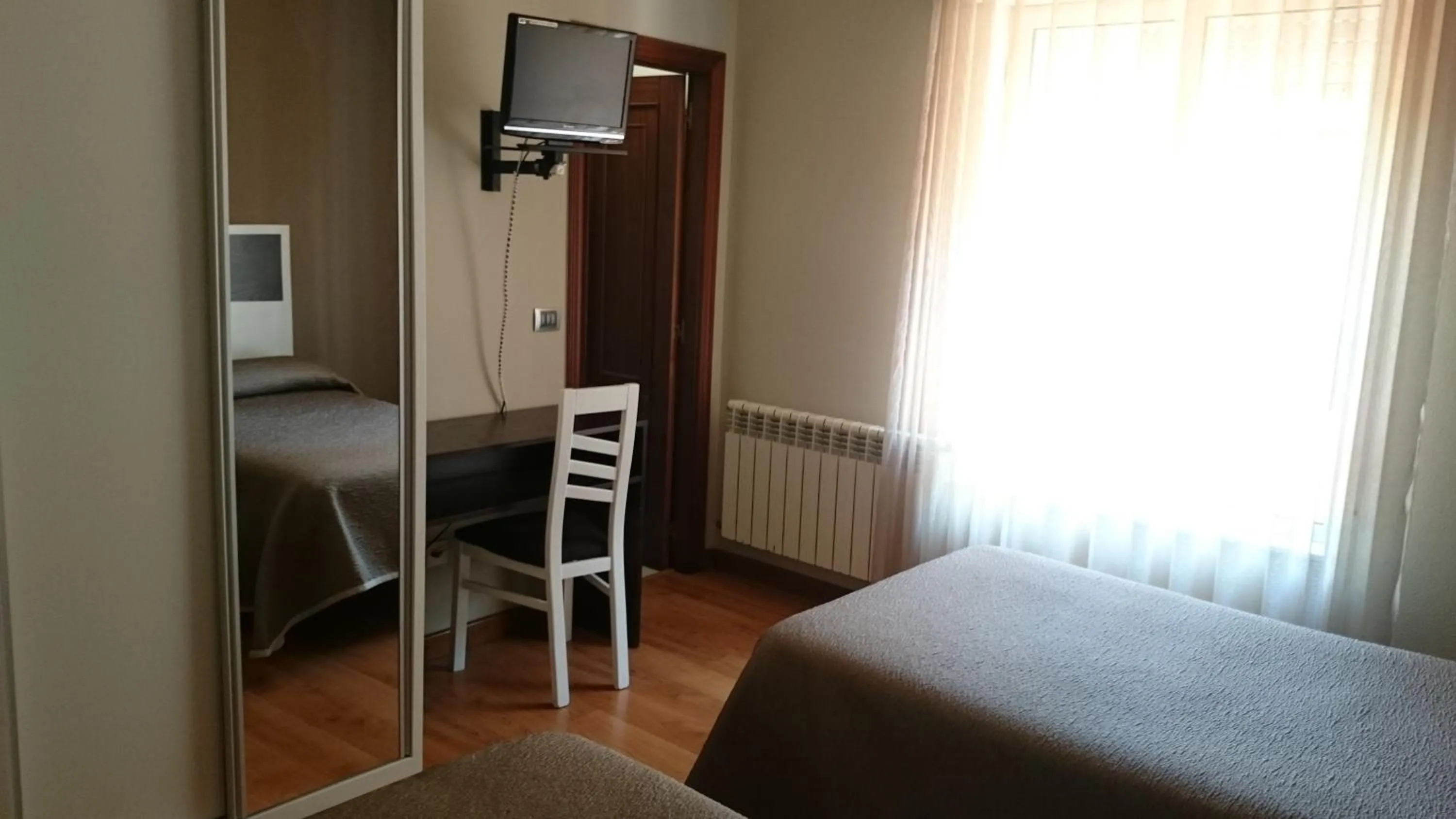 Bed in Hotel El Millón