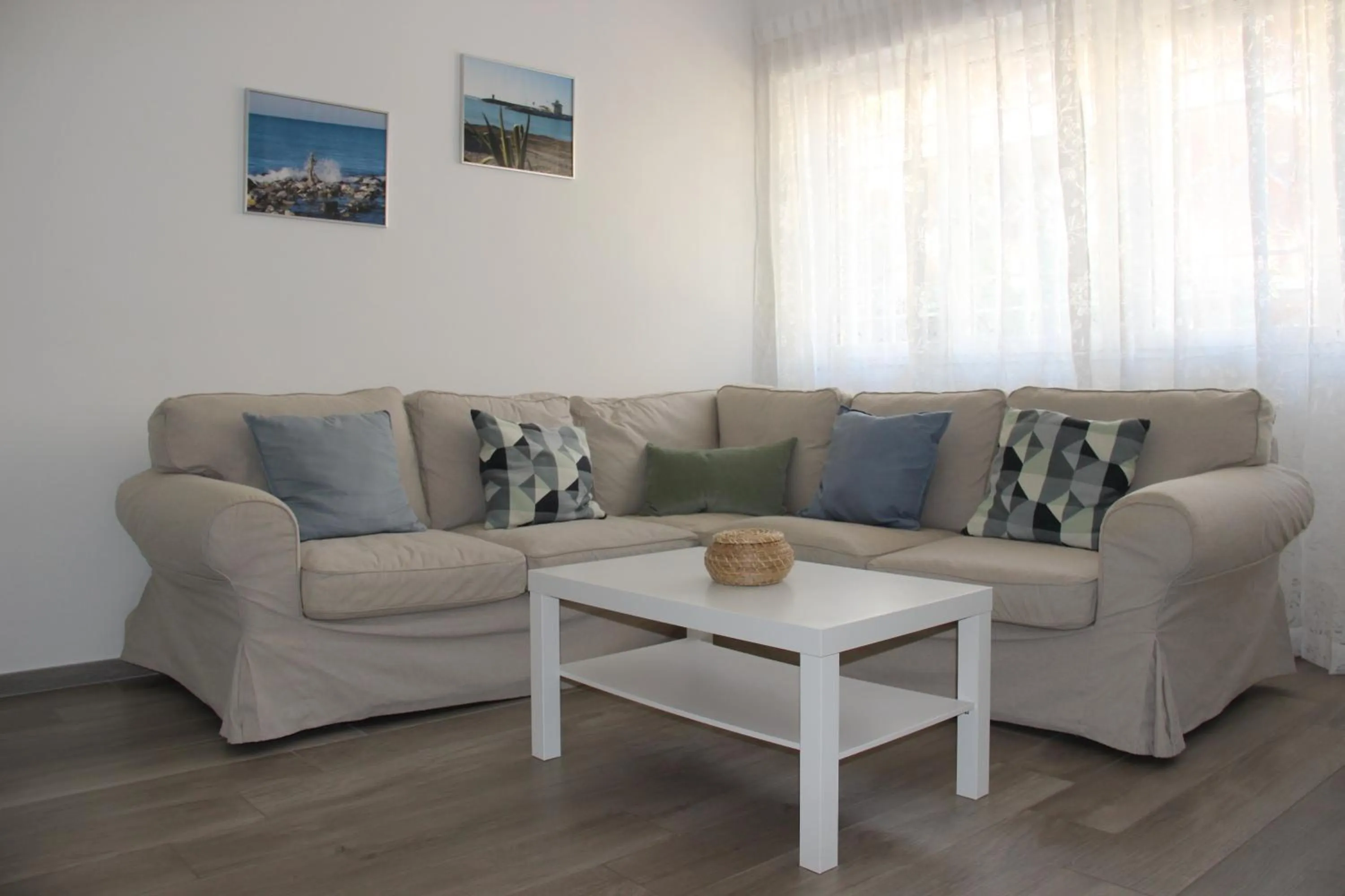 Communal lounge/ TV room in Appartamento Via dei Fabbri Navali