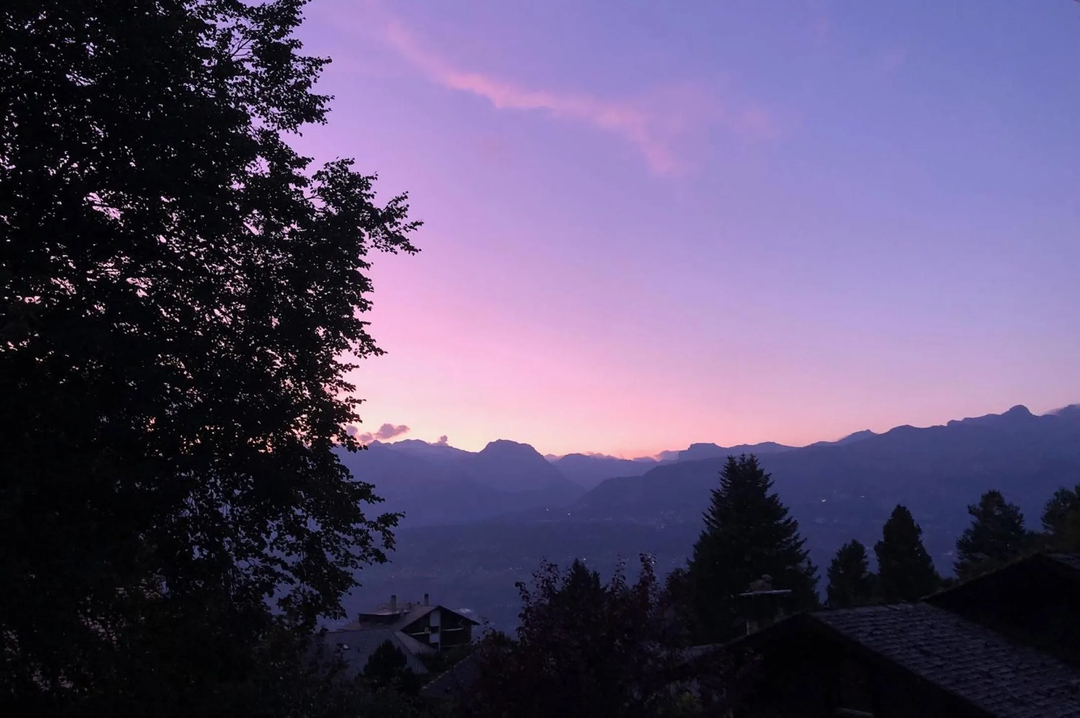 Sunset in Victoria Retreat