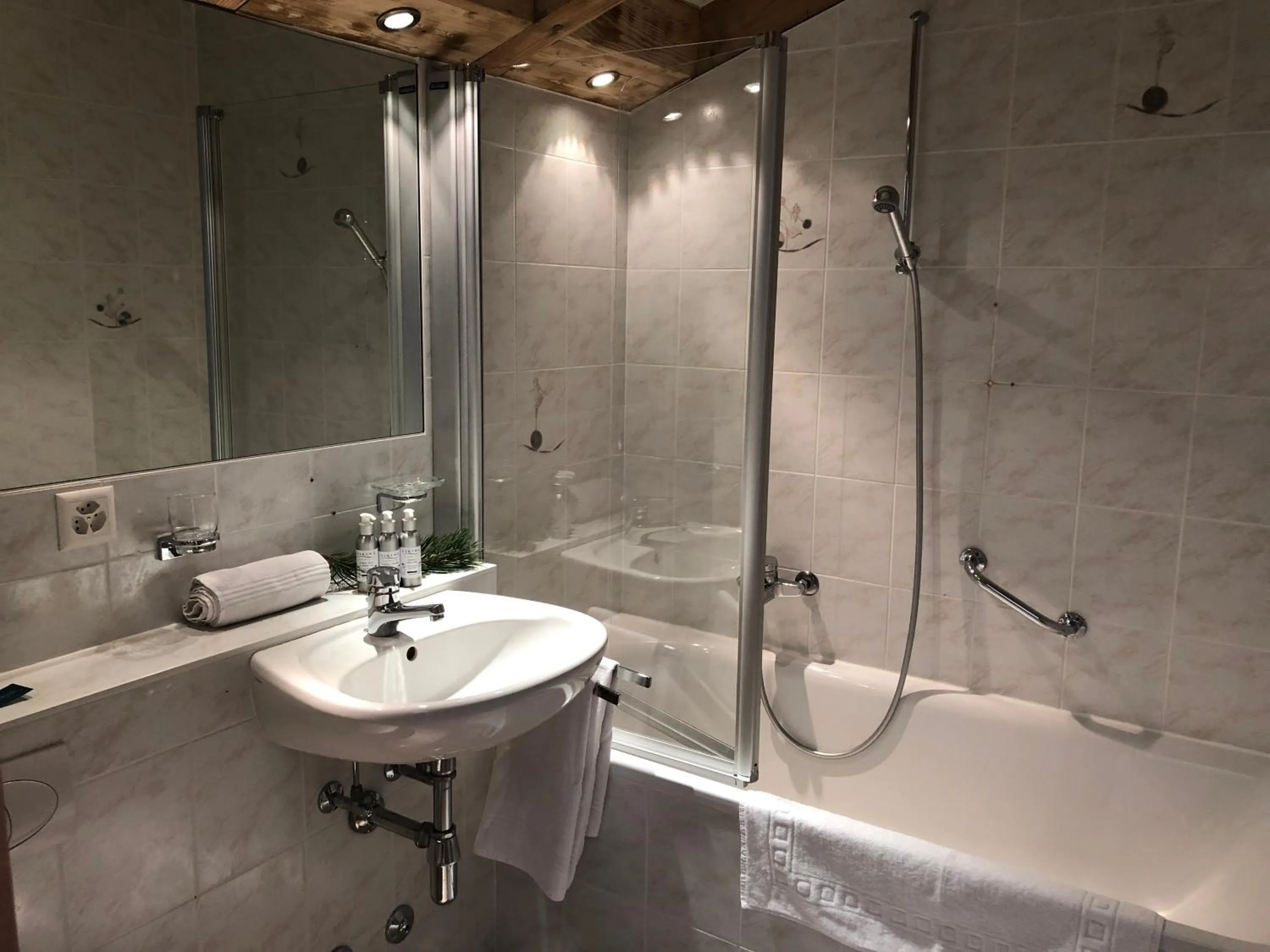 Bathroom in Victoria Retreat