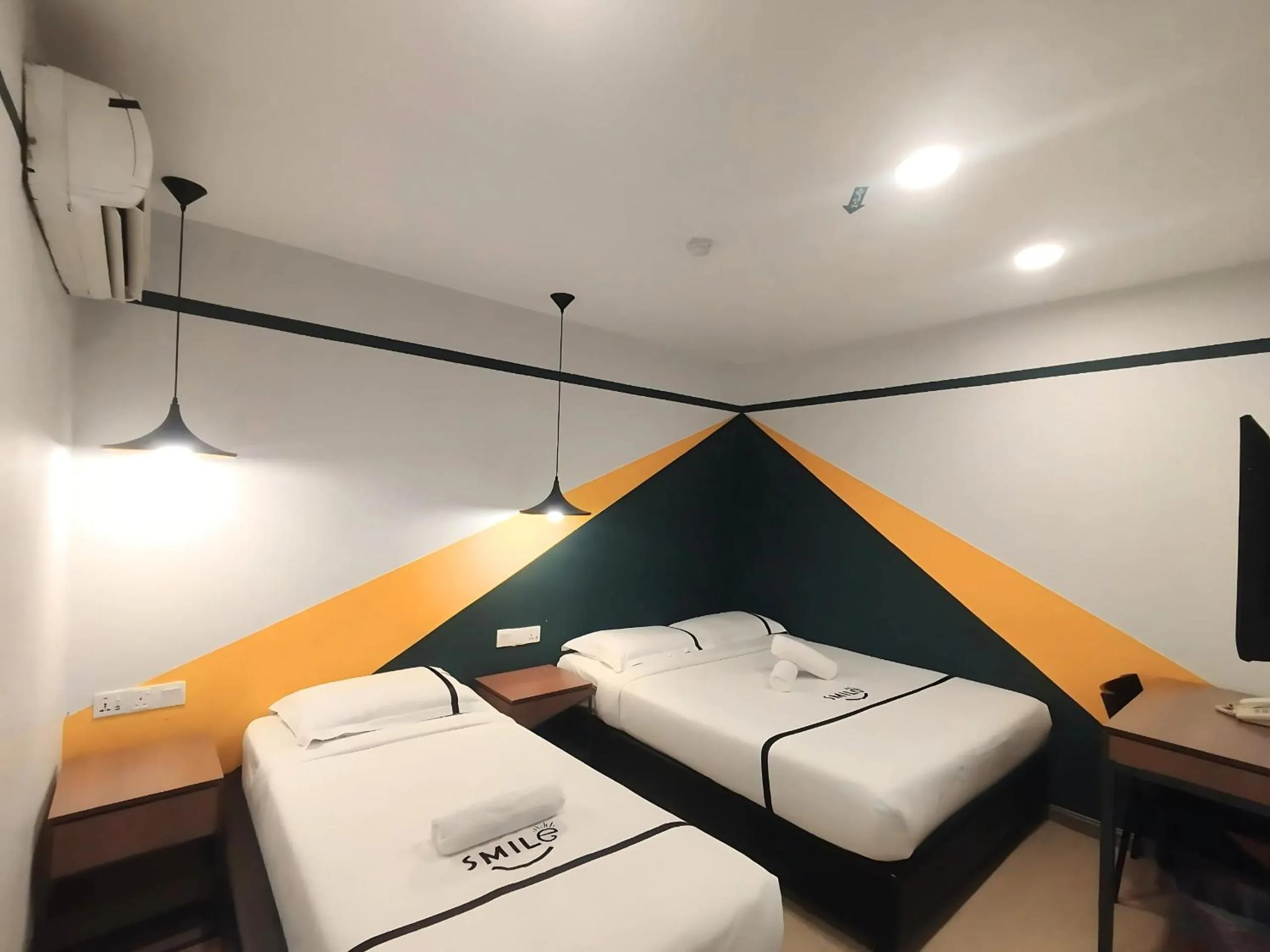 Bedroom, Bed in Smile Hotel C180 Cheras Selatan