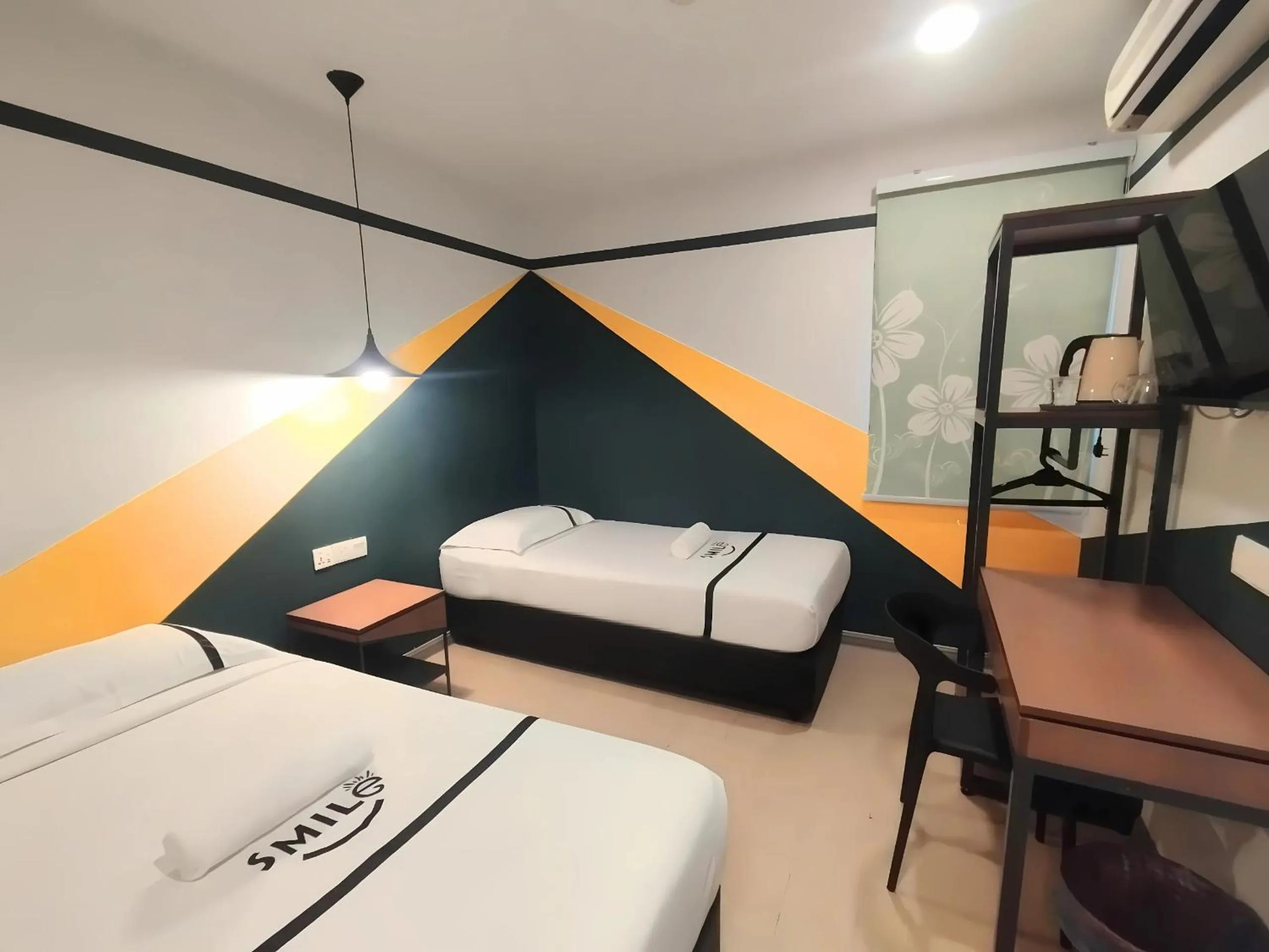 Bedroom, Bed in Smile Hotel C180 Cheras Selatan