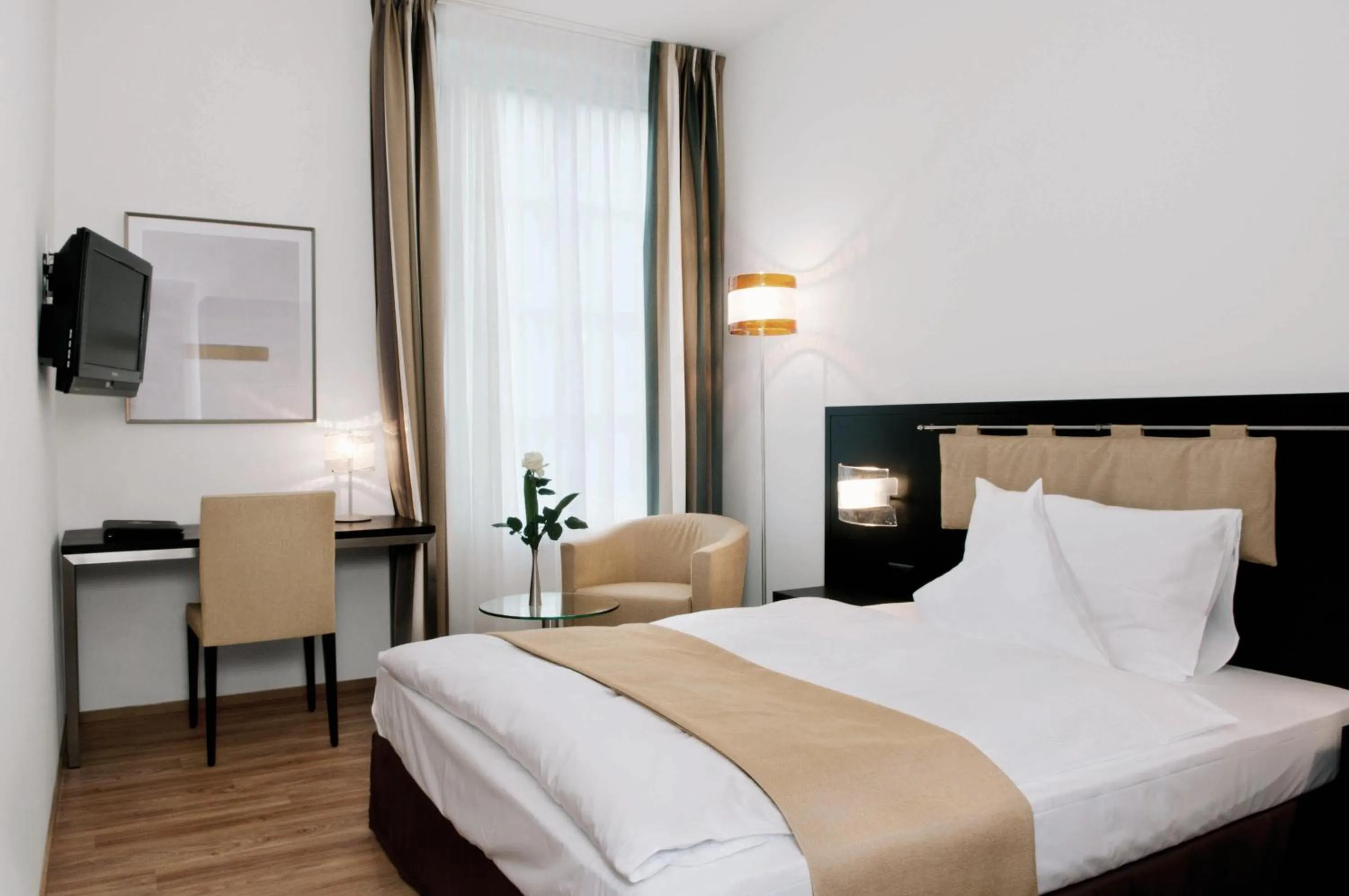 Bed in Sorell Hotel Tamina Bad Ragaz