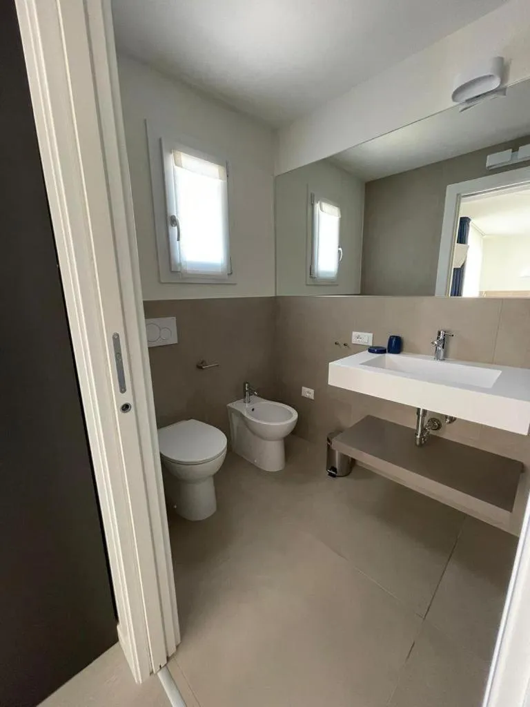 Bathroom in MAR60 Apartments