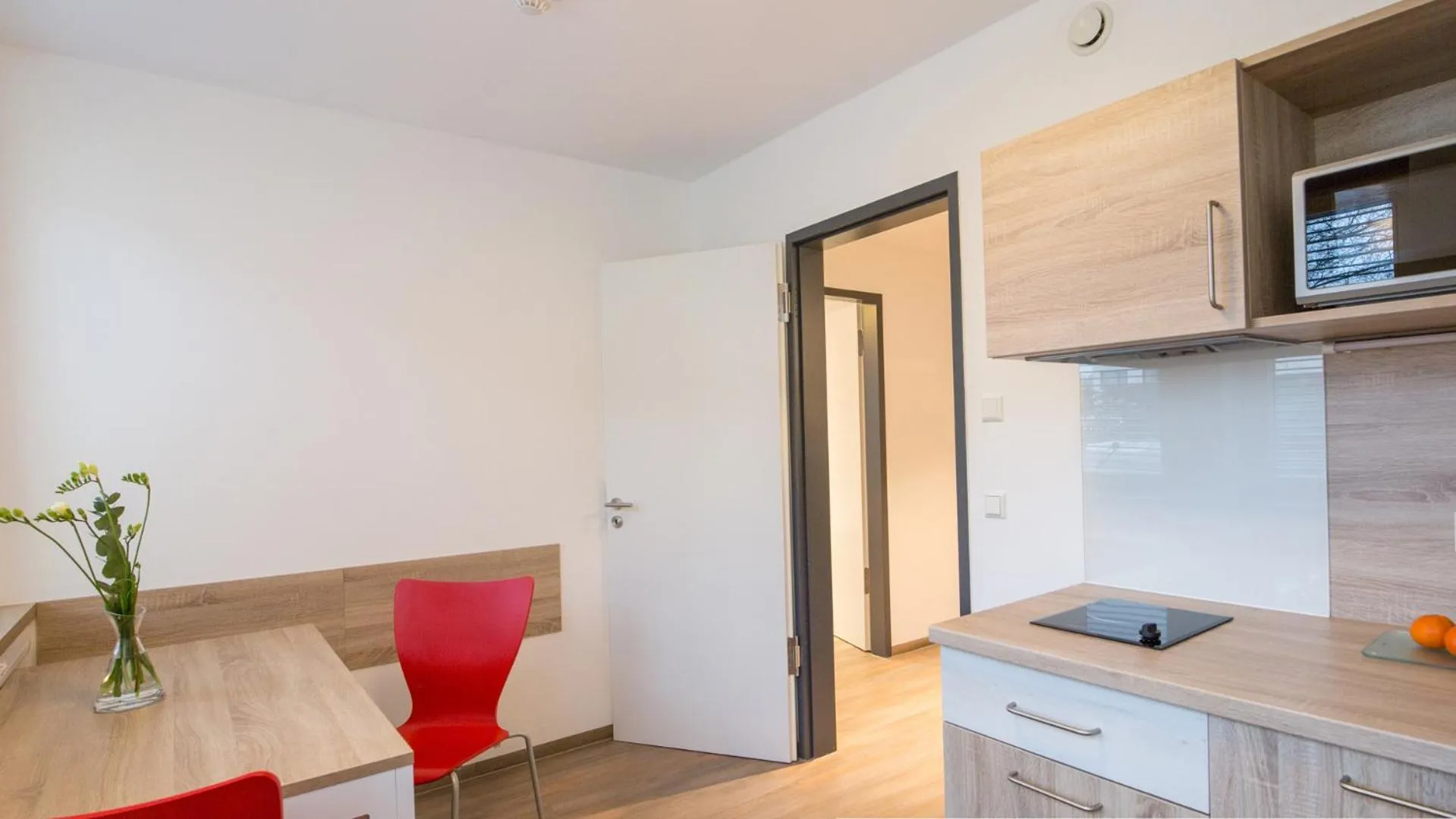 Dining area in A2 Boarding House Memmingen