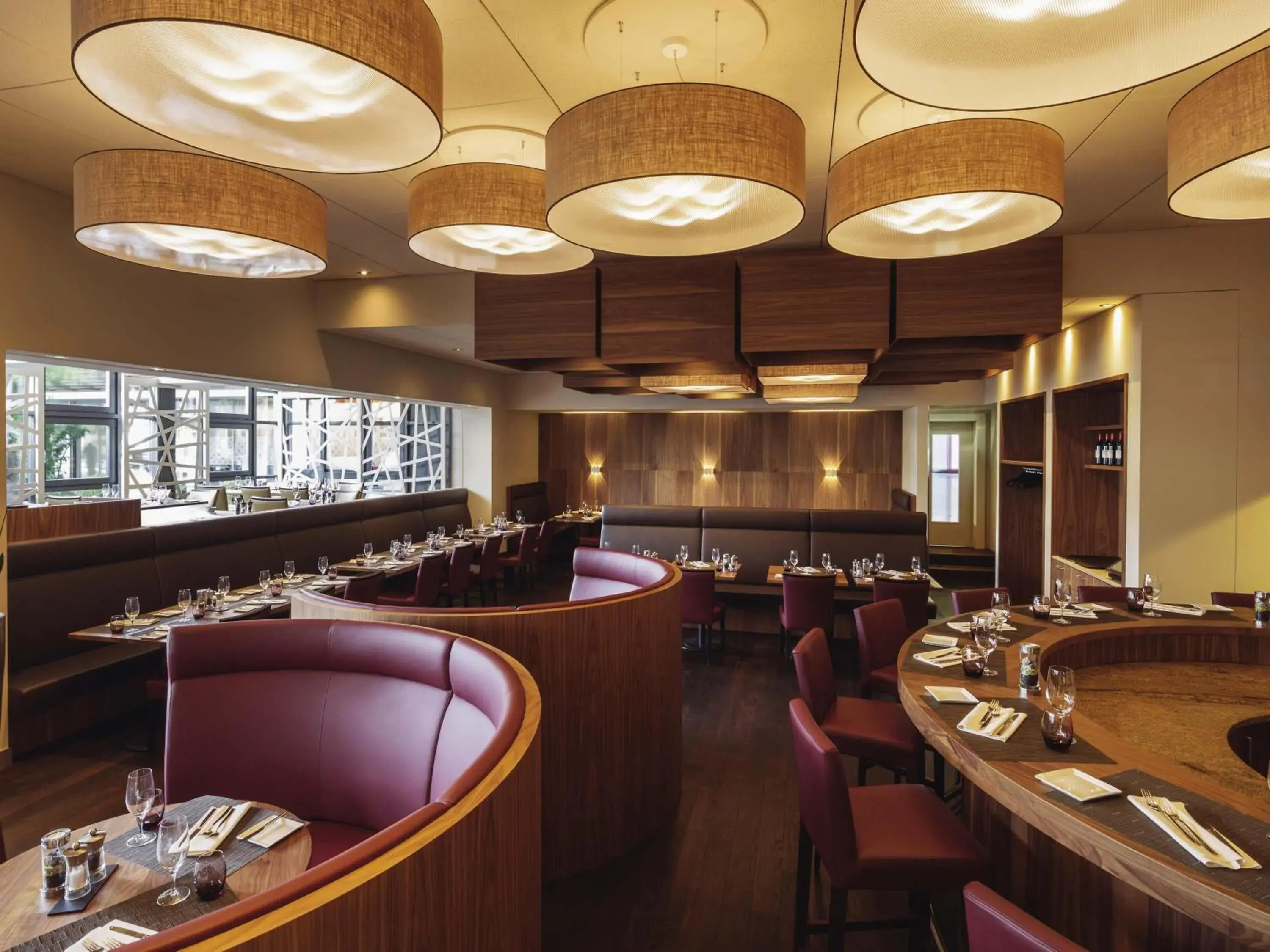 Restaurant/places to eat in Mövenpick Hotel Zürich-Regensdorf Restaurant/places to eat in Mövenpick Hotel Zürich-Regensdorf