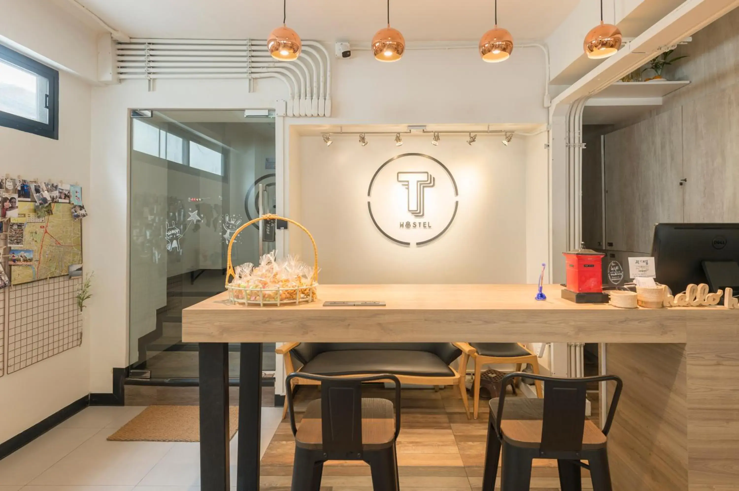 T Hostel @ Victory Monument T Hostel @ Victory Monument