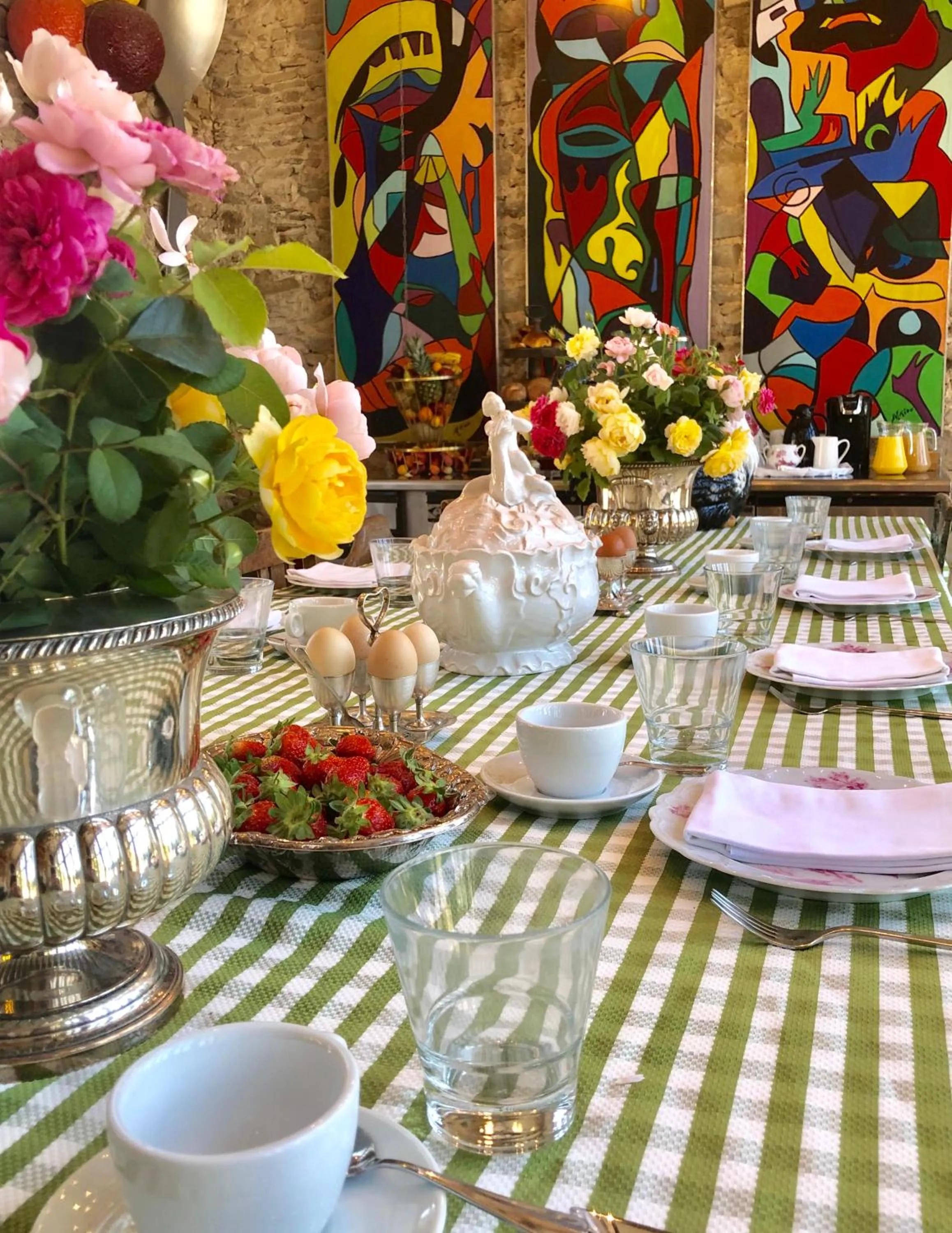 Breakfast in Chateau De La Goujonnerie