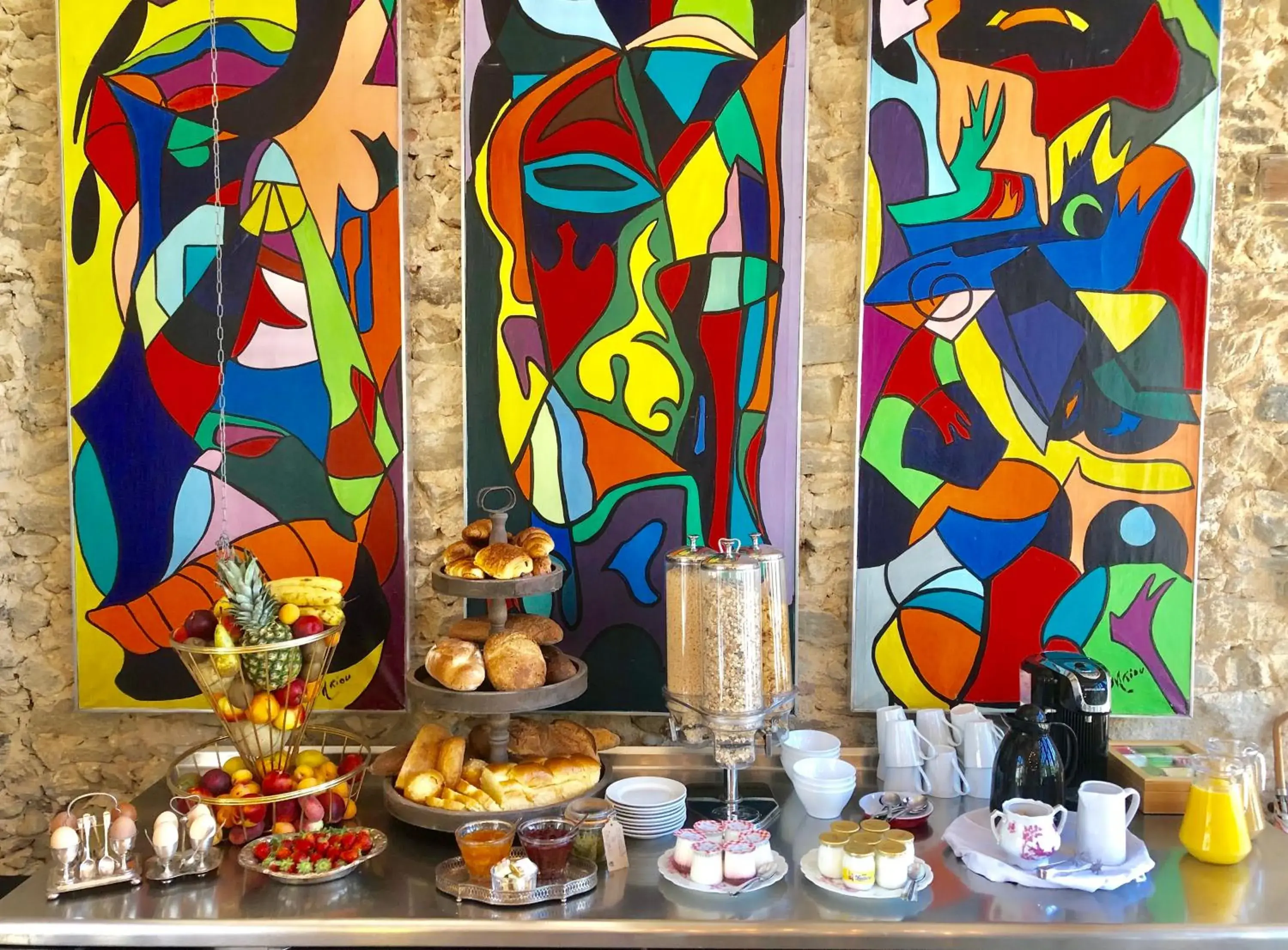 Breakfast in Chateau De La Goujonnerie Breakfast in Chateau De La Goujonnerie