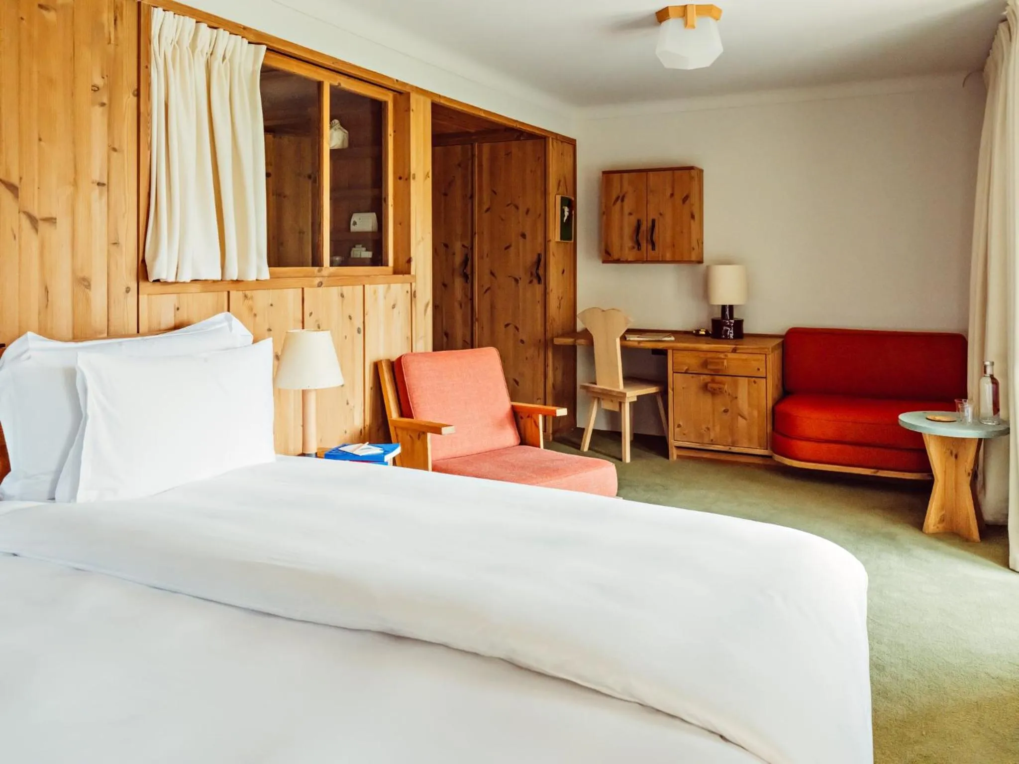 Property building, Bed in Grand Hotel Belvedere, a Beaumier Hotel