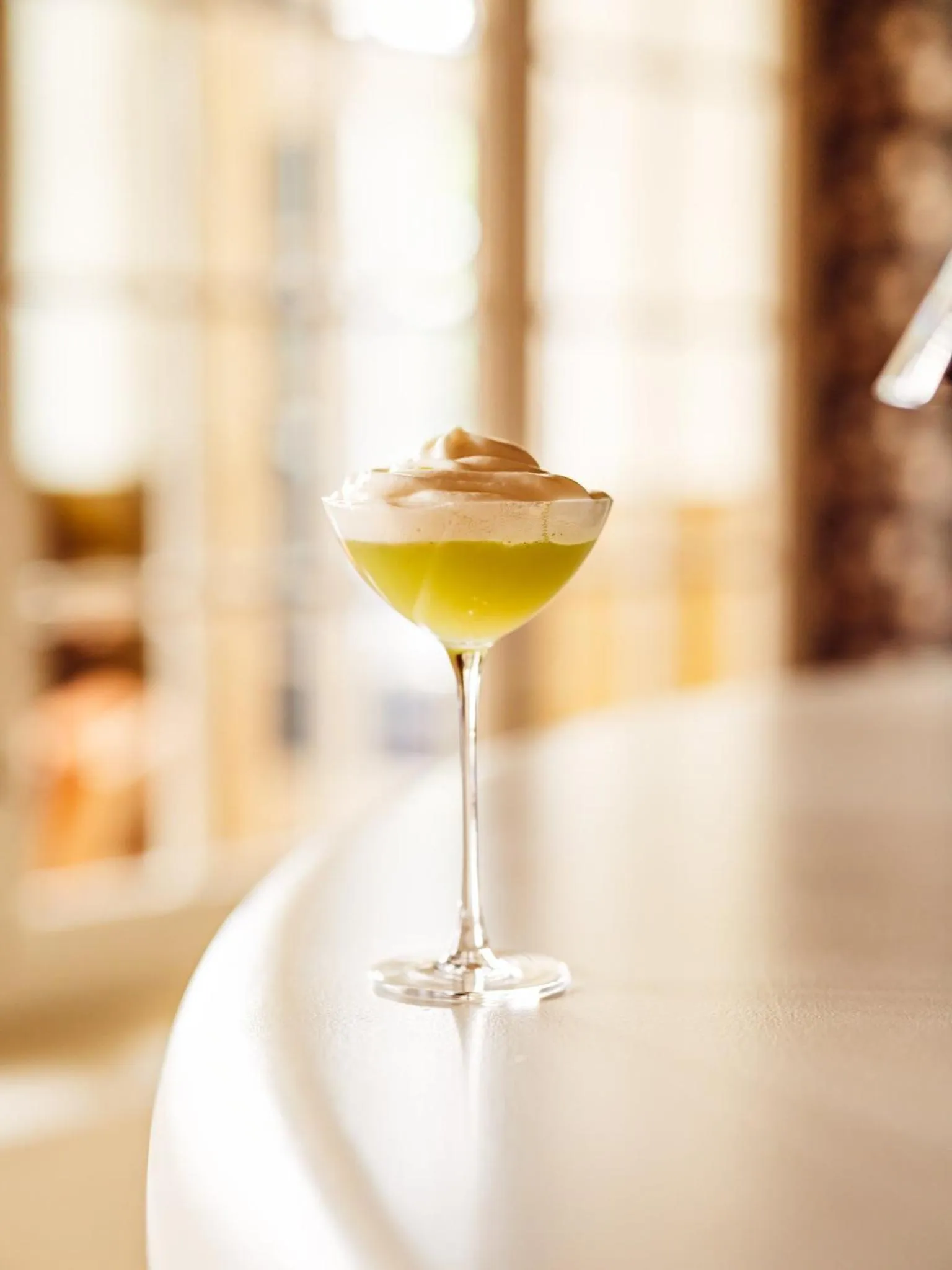 Lounge or bar in Grand Hotel Belvedere, a Beaumier Hotel