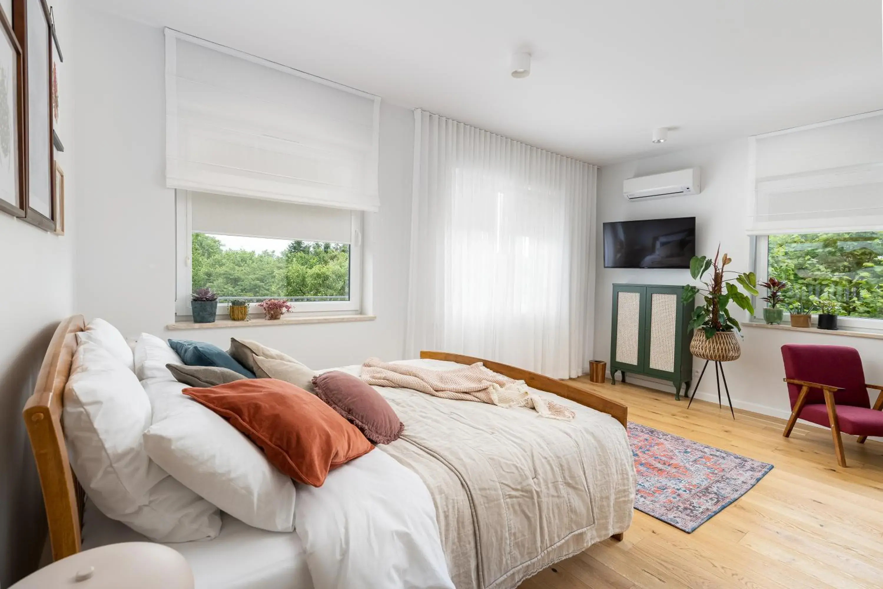 Double Room with Balcony in Boutique Hotel RABBIT HOLE Double Room with Balcony in Boutique Hotel RABBIT HOLE