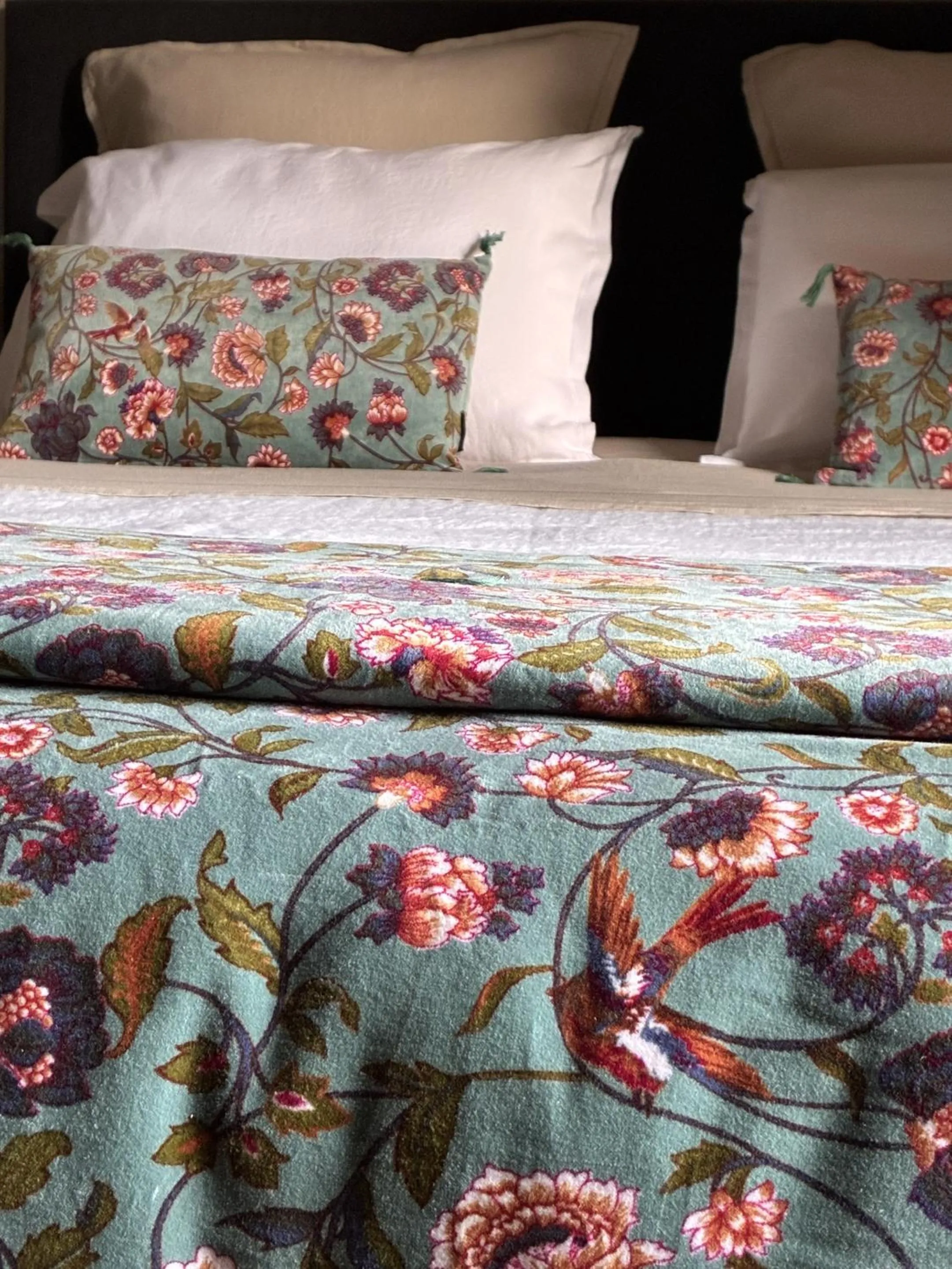 Bedroom, Bed in Maison d'hôtes "Les Tillets"