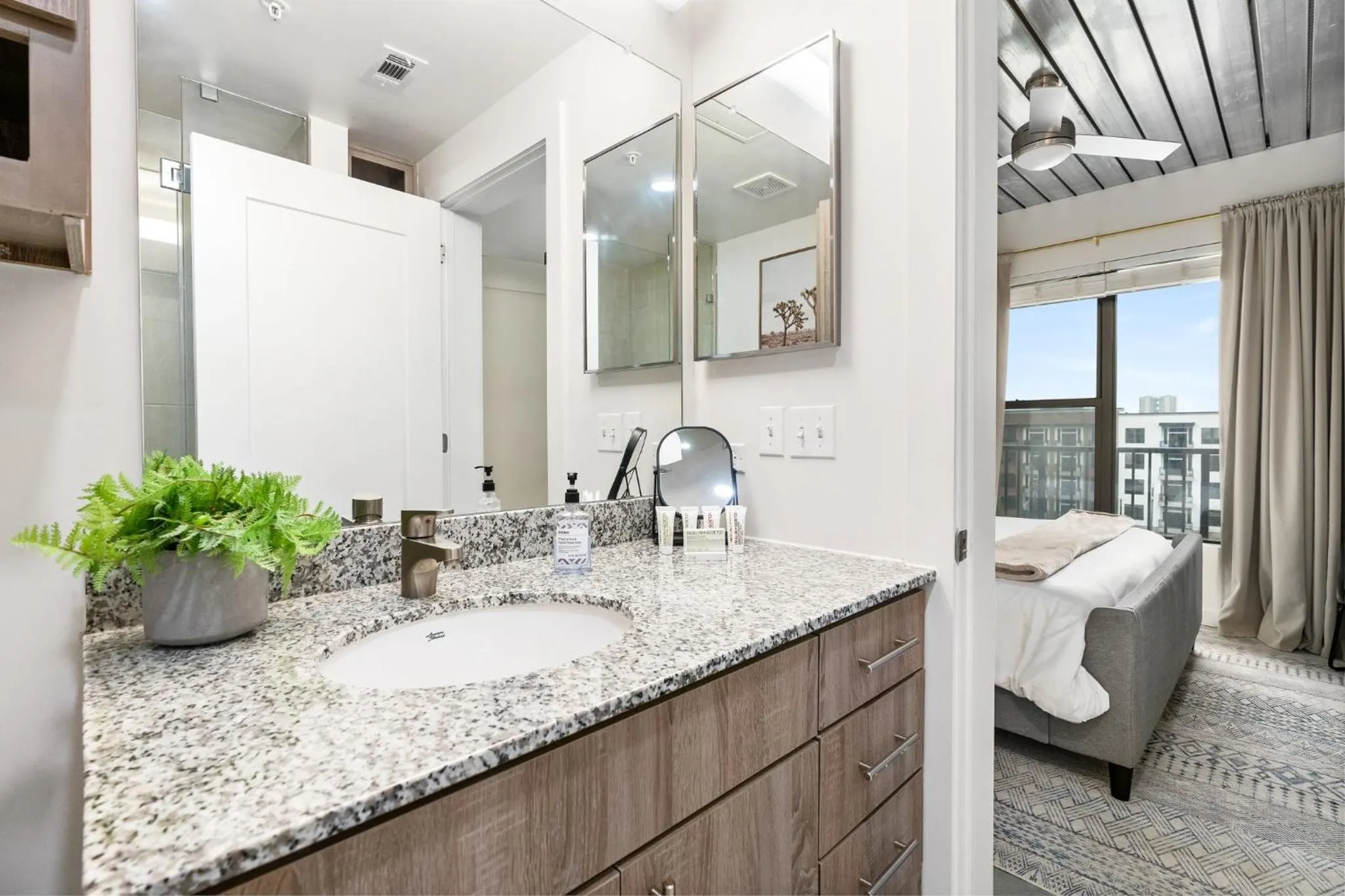 Bathroom in Lodgeur Midtown, Houston - close to Downtown & Texas Medical Center
