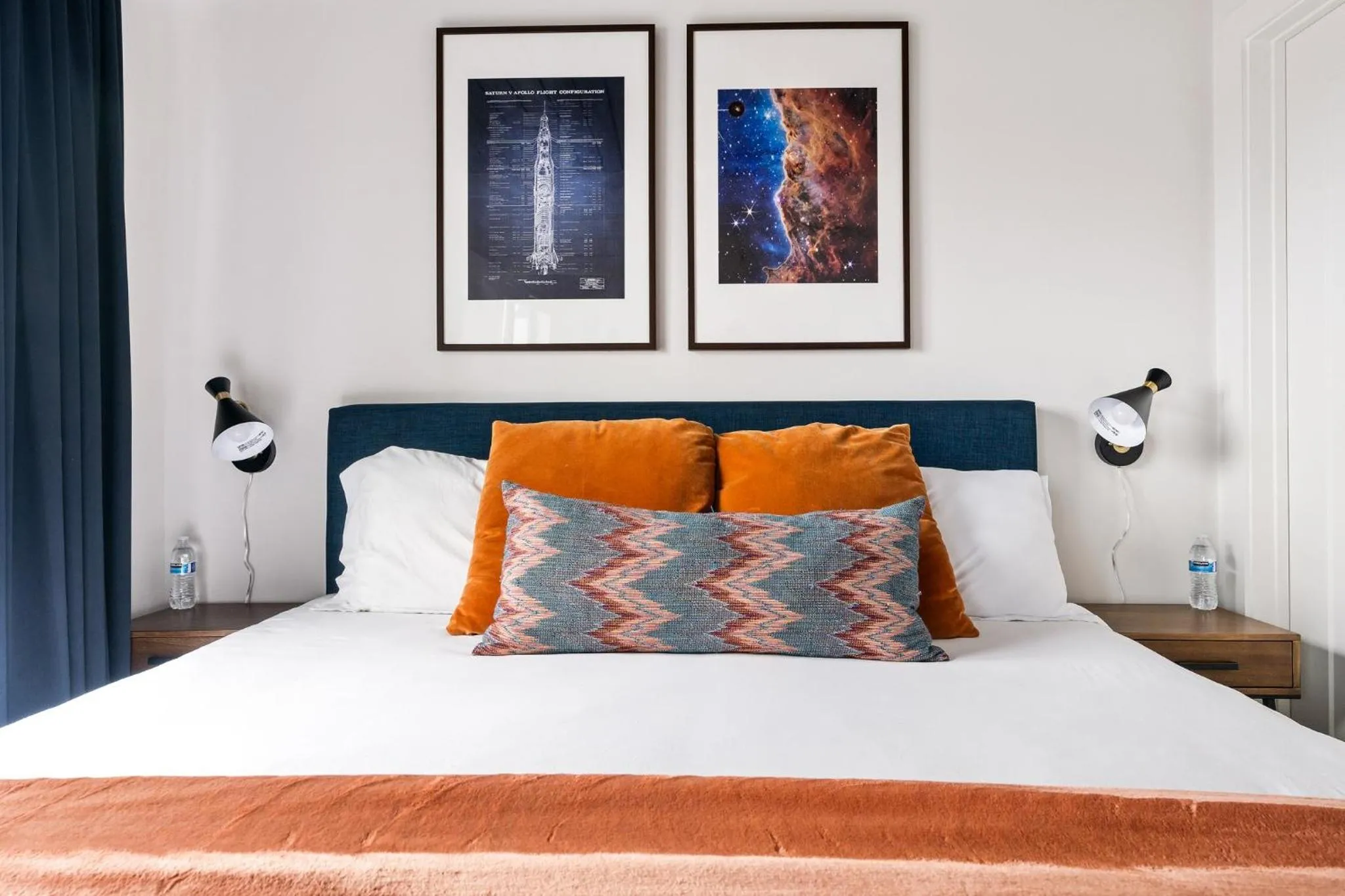 Bed in Lodgeur Midtown, Houston - close to Downtown & Texas Medical Center
