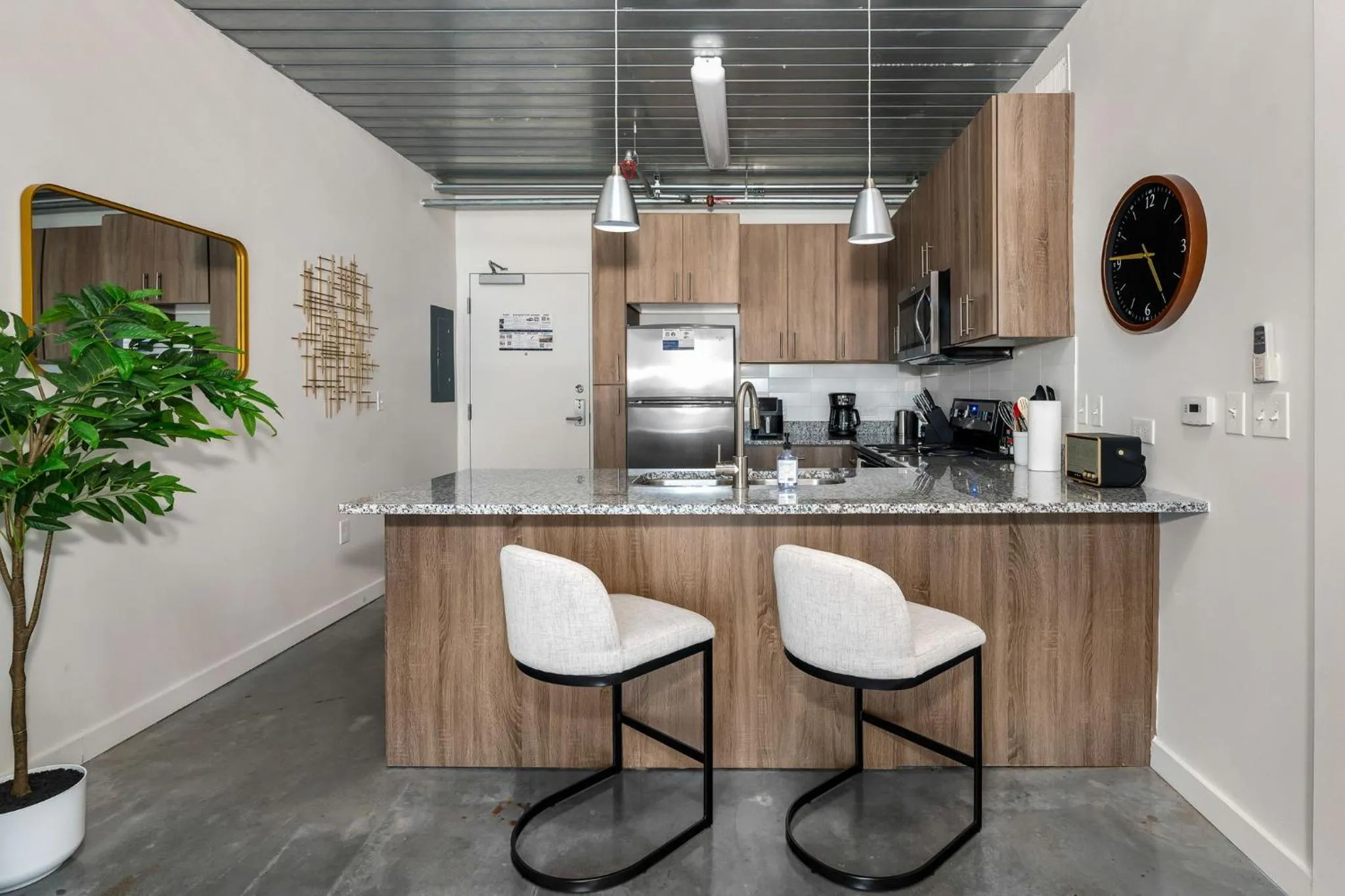 Coffee/tea facilities in Lodgeur Midtown, Houston - close to Downtown & Texas Medical Center