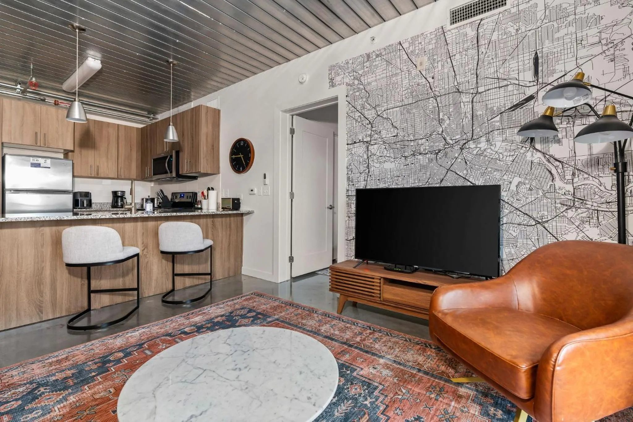 TV and multimedia in Lodgeur Midtown, Houston - close to Downtown & Texas Medical Center
