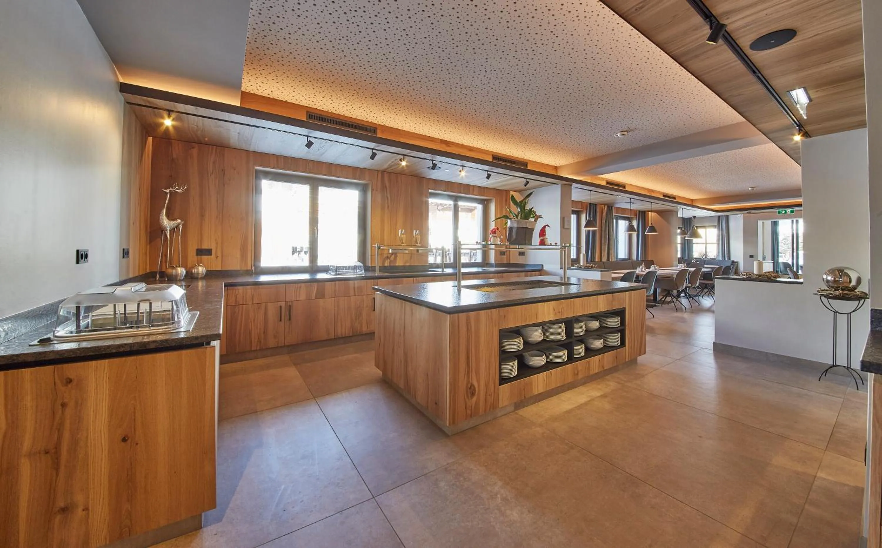 Restaurant/places to eat in Hotel Gungau