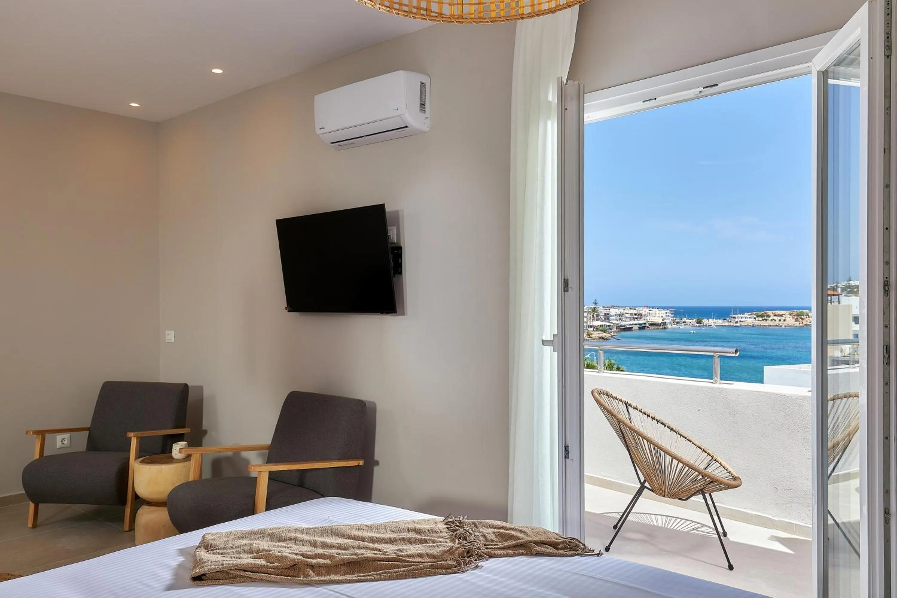 View (from property/room), Bed in Memory Hotel