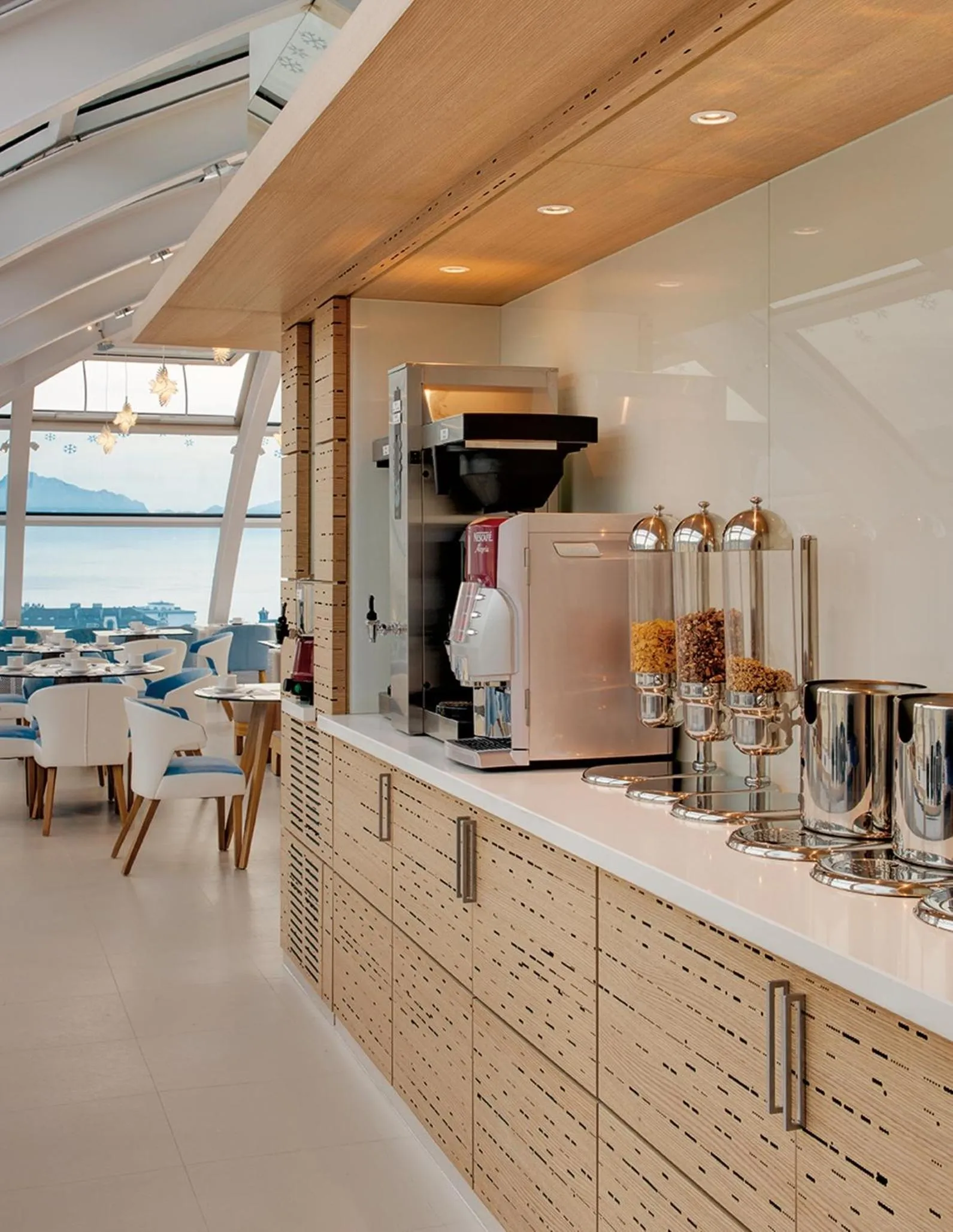 Restaurant/places to eat in Agora Swiss Night by Fassbind