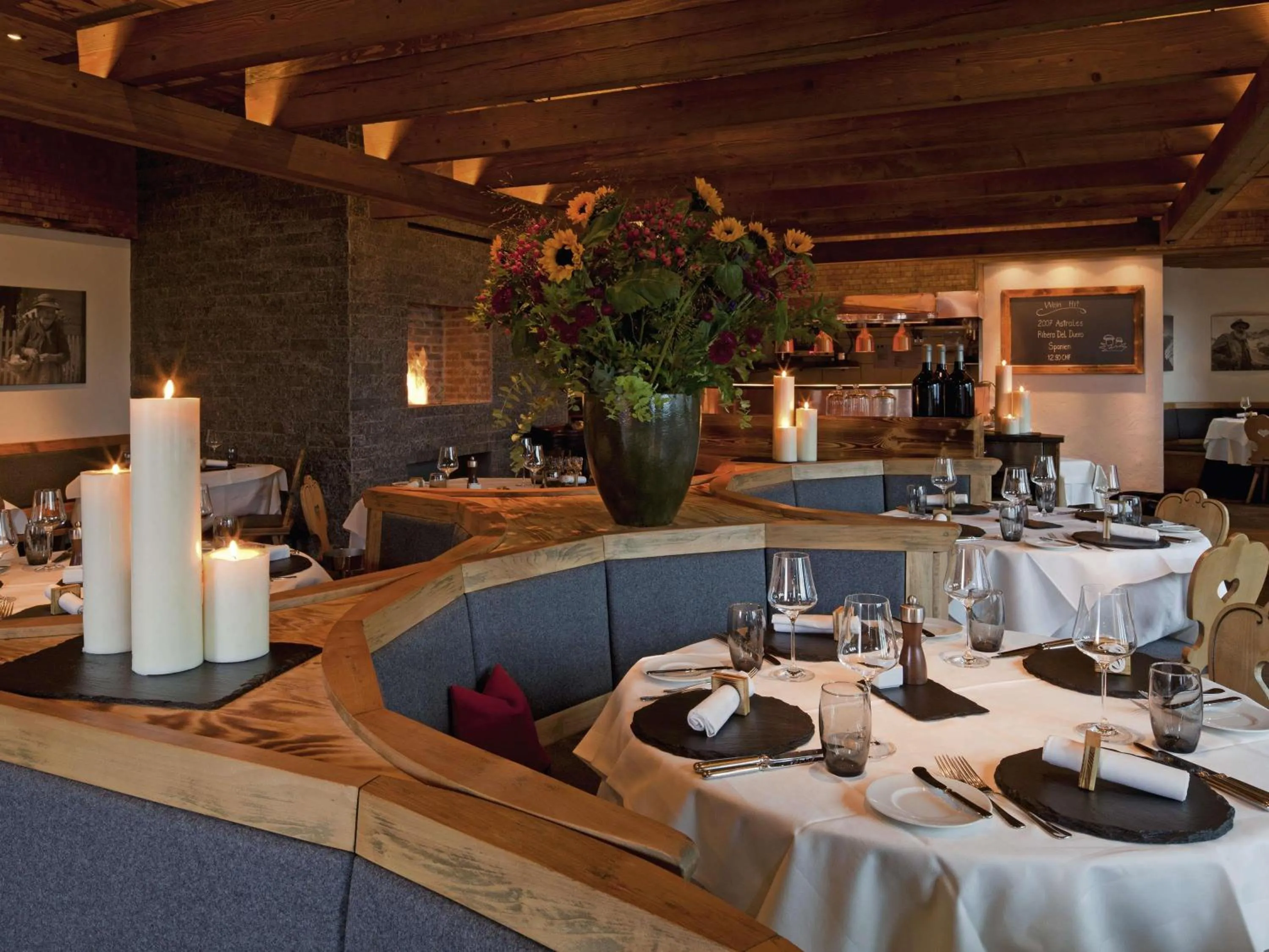 Restaurant/places to eat in Mövenpick Hotel Zurich Airport