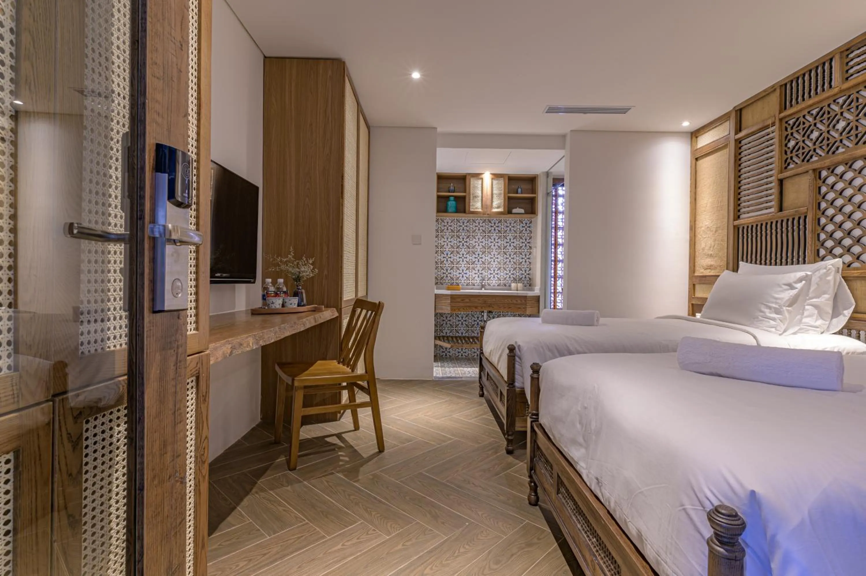 Photo of the whole room, Bed in Le Boutique Danang